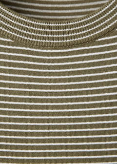 Striped fine knit sweater — Khaki 6