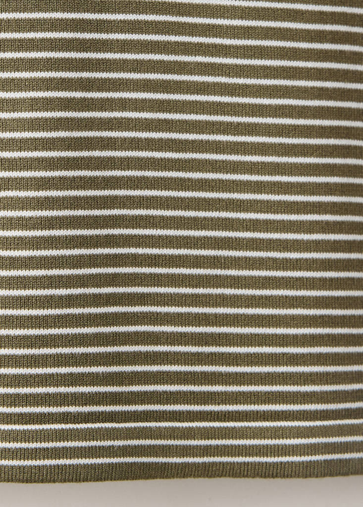 Striped fine knit sweater — Khaki