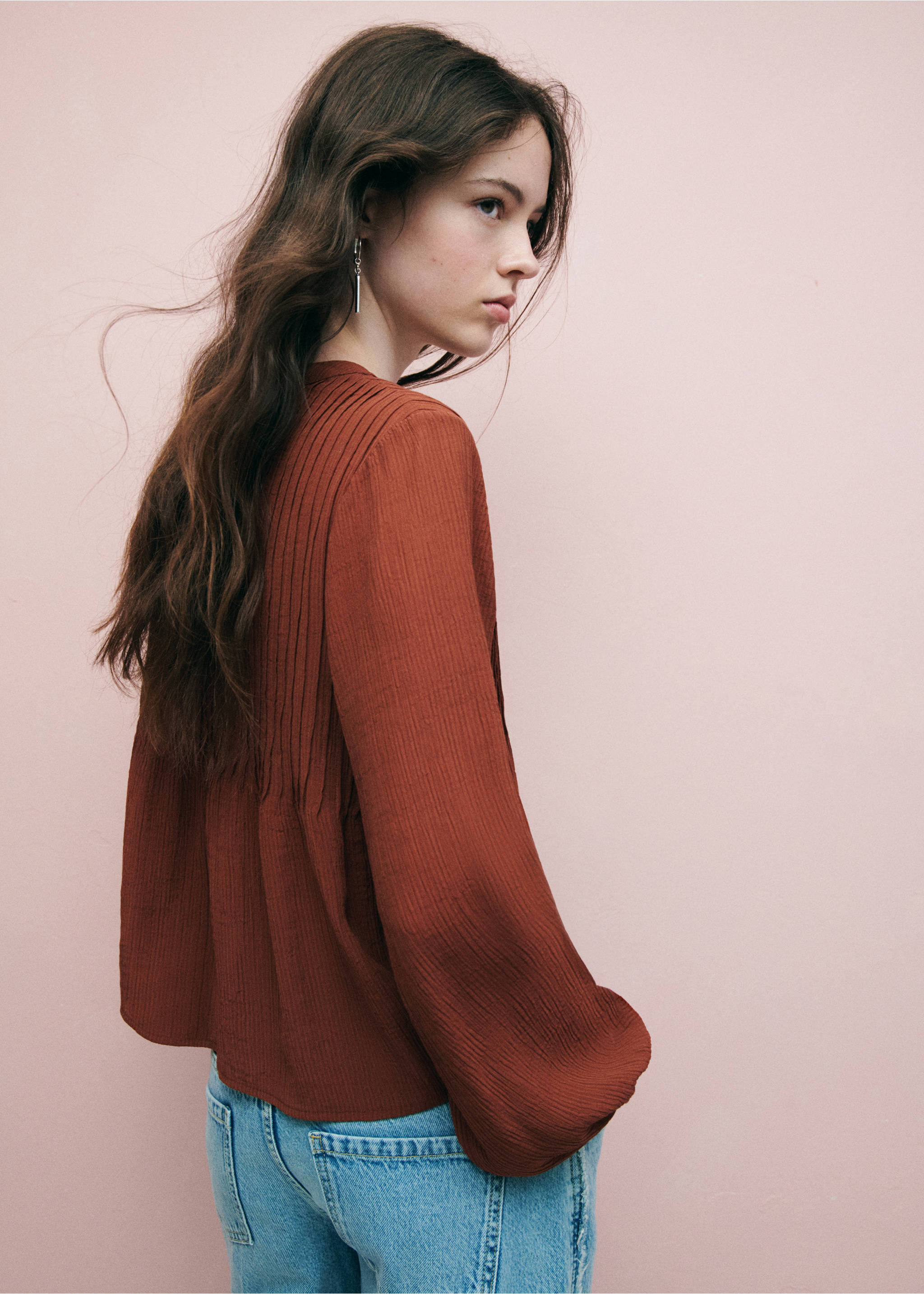 Pleated chiffon blouse - Reverse of the article, Burnt Orange. Ref: 37044093-00.