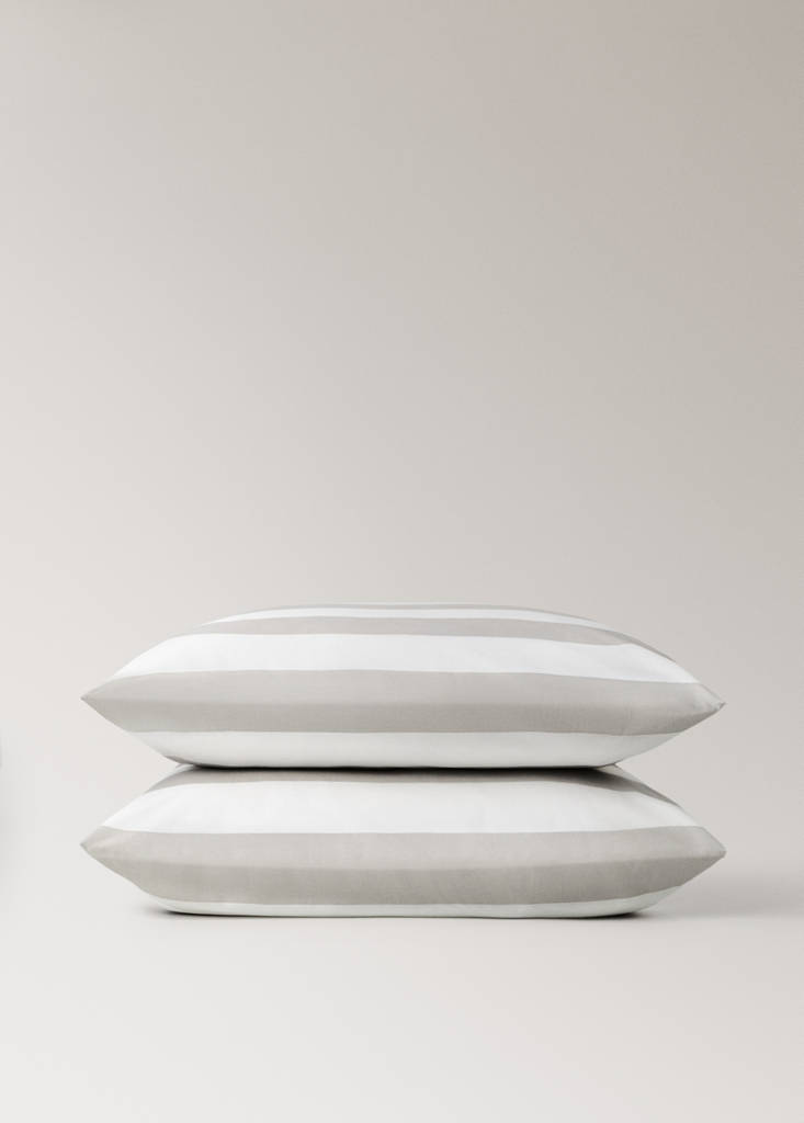 Two striped cotton pillowcases 60x60 cm — Sand