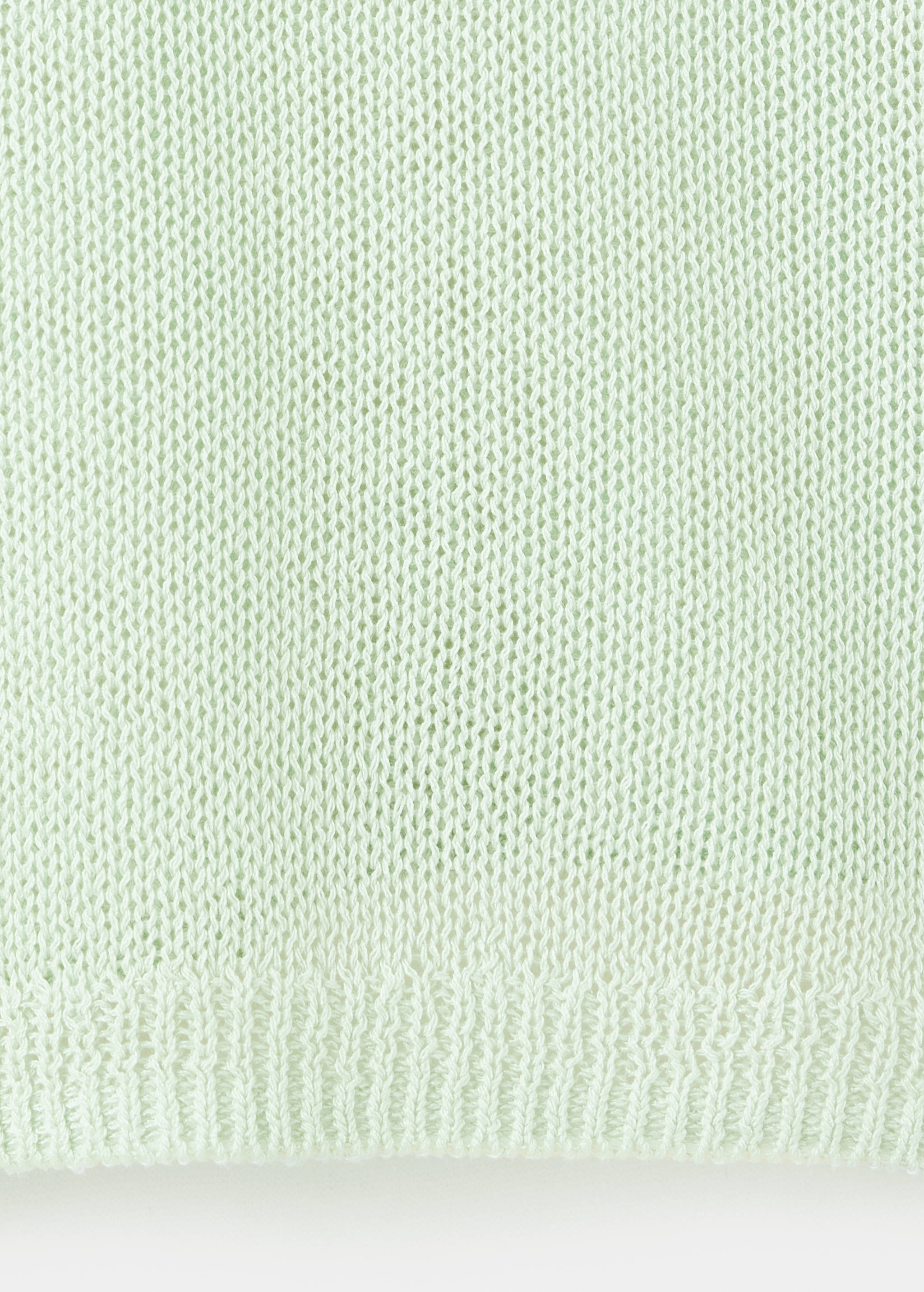 Fine-knit V-neck sweater - Details of the article 8