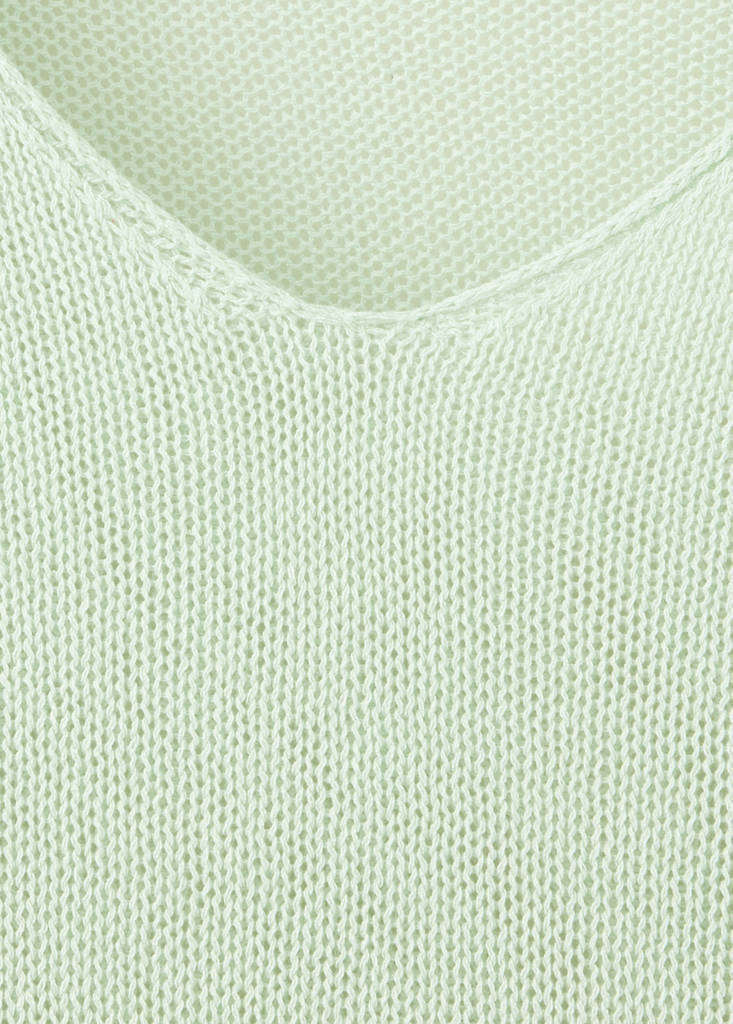 Fine-knit V-neck sweater — Mint Green