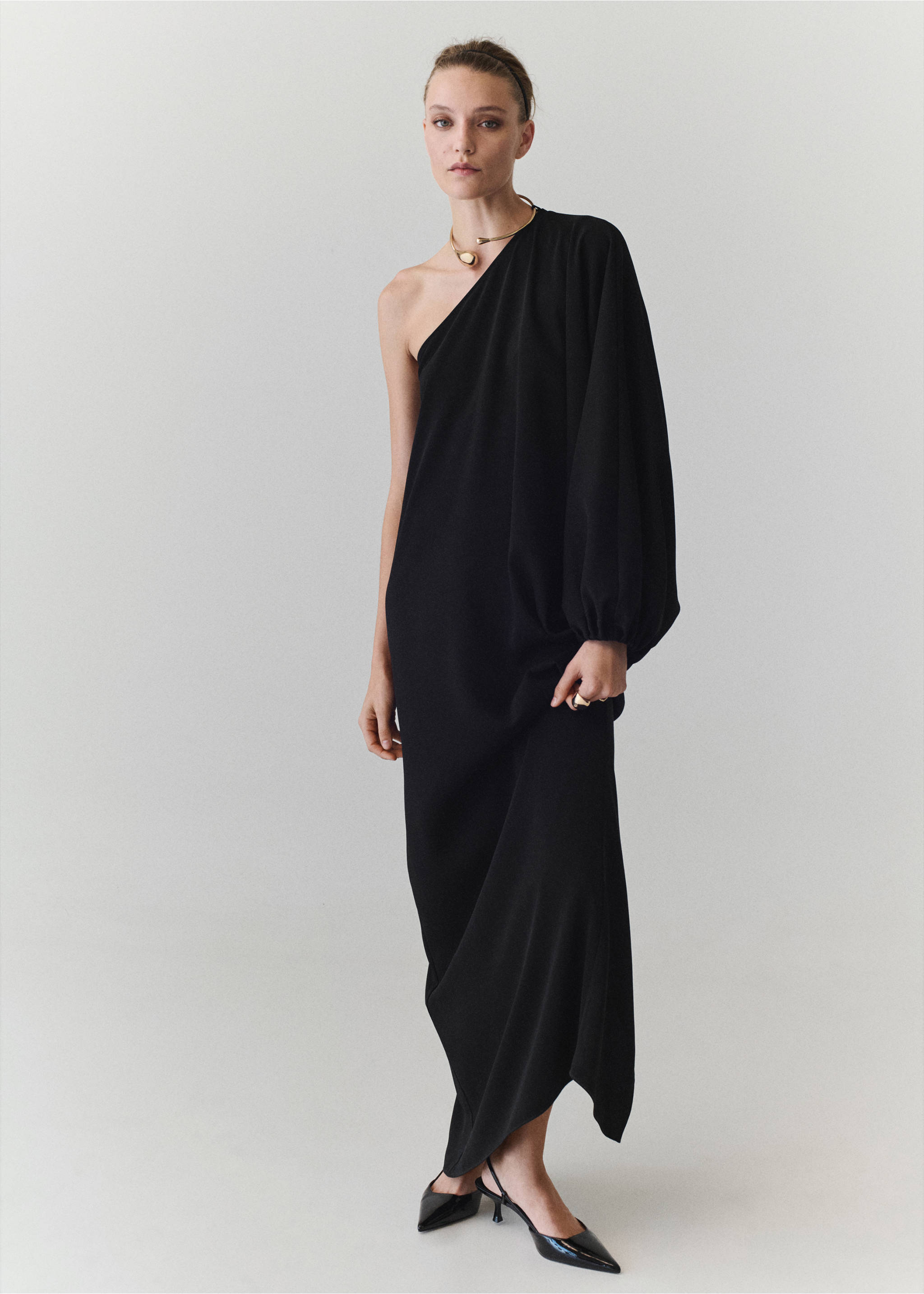 Robe caterina - Plan général, Noir. Ref: 37044104-00.