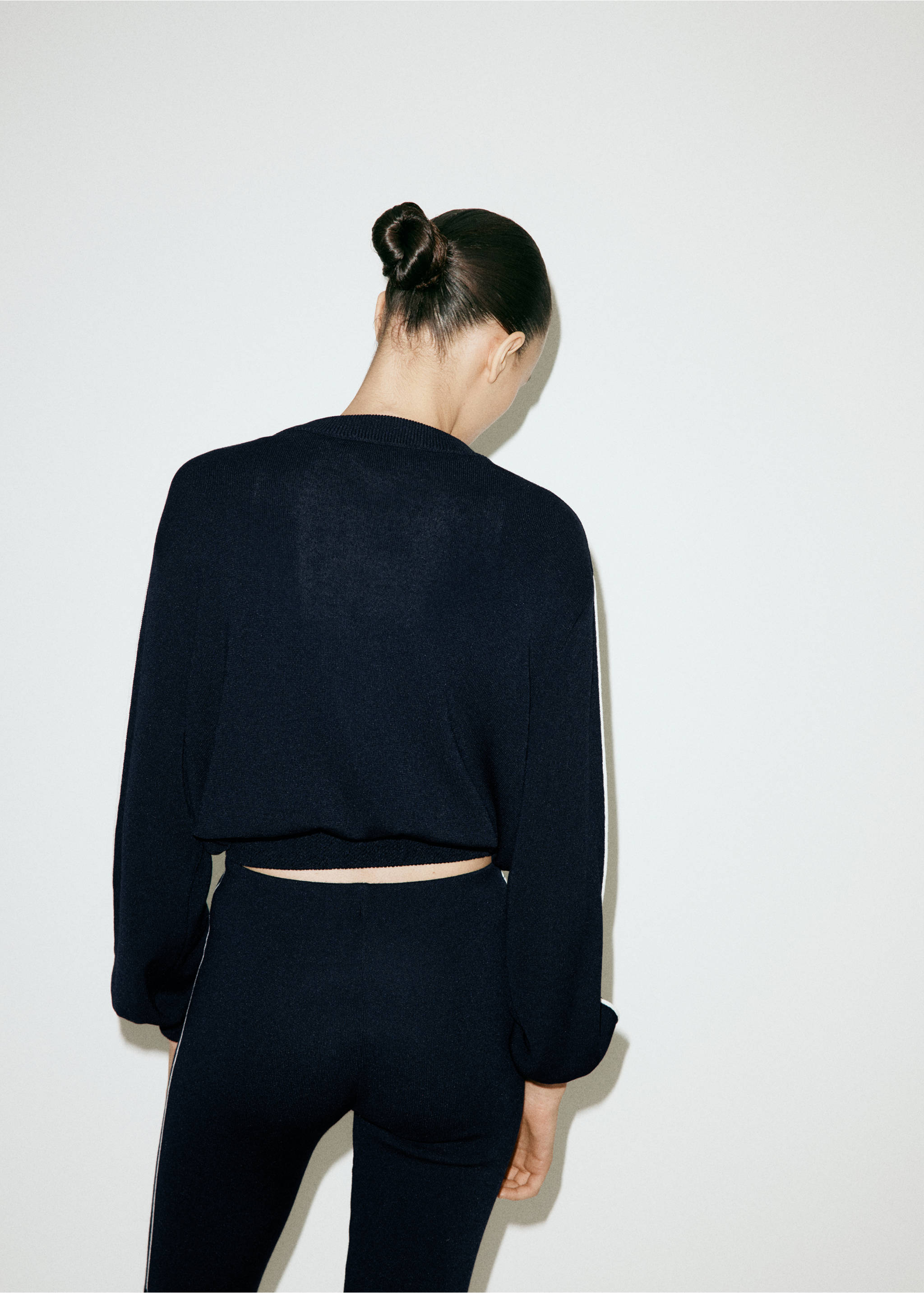 Contrasting ribbed cardigan - Reverse of the article, Navy. Ref: 37044106-00.