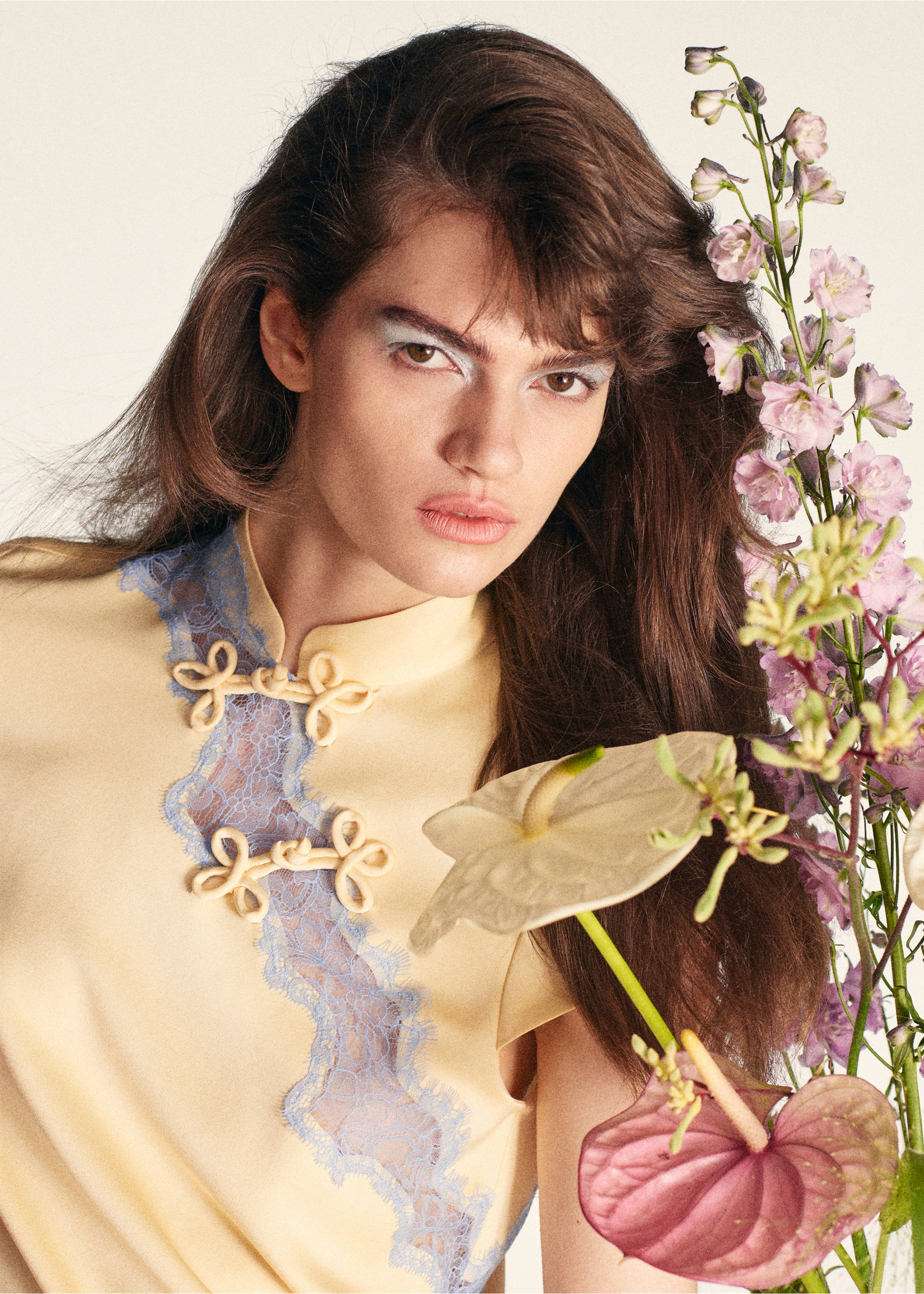 Lace dress with frog closure details - Details of the article 1, Sky Blue. Ref: 37044115-00.