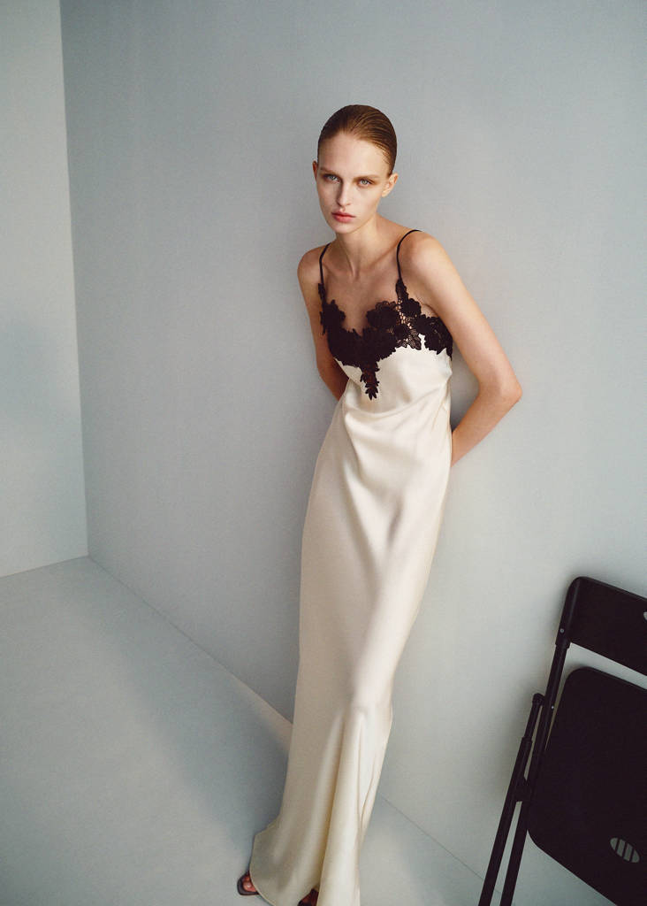 Satin dress with guipure detail — Ecru