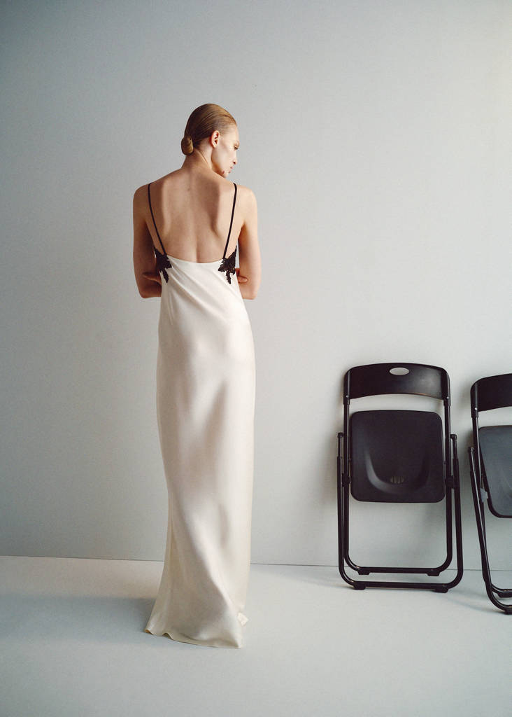 Satin dress with guipure detail — Ecru