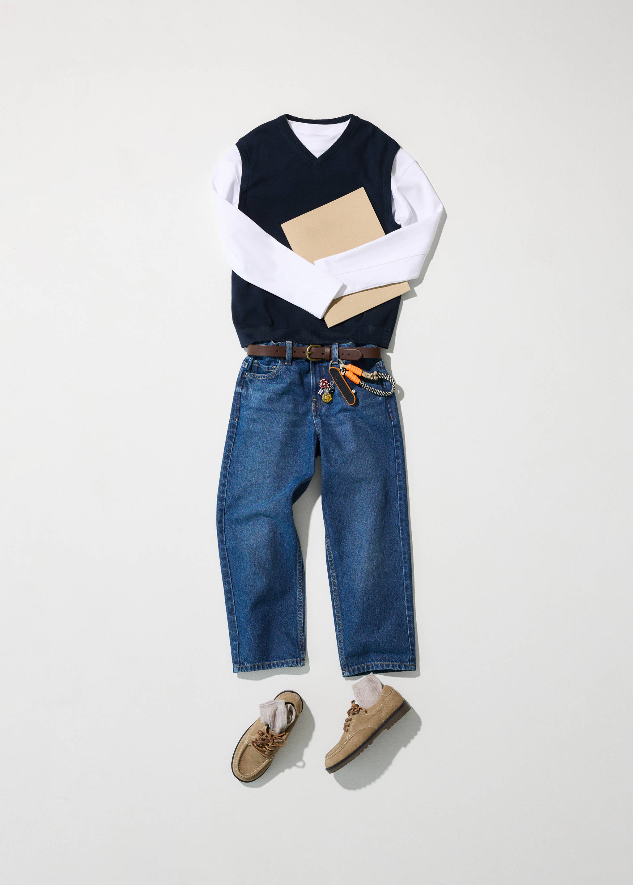 Fine knit V-neck jumper - Details of the article 5