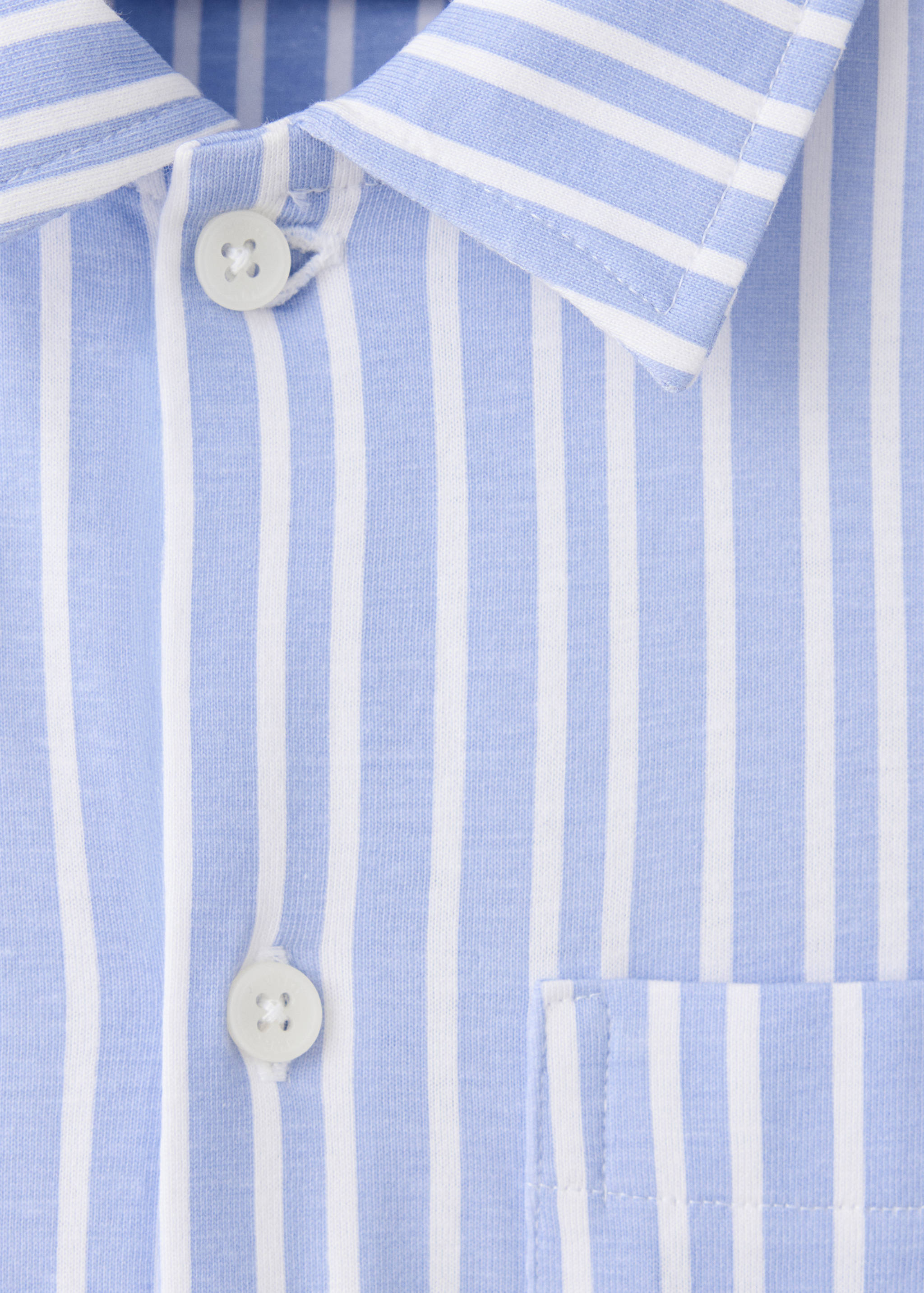 Gestreifter Baumwoll-Pyjama, komplett - Detail des Artikels 0