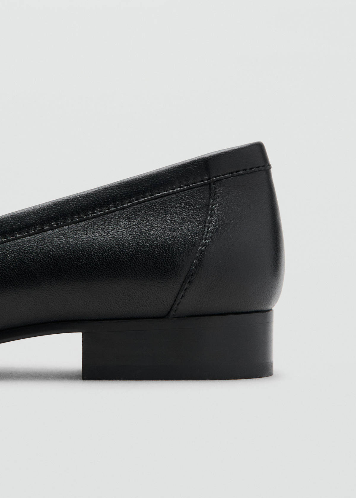 Suede moccasins with buckle — Black
