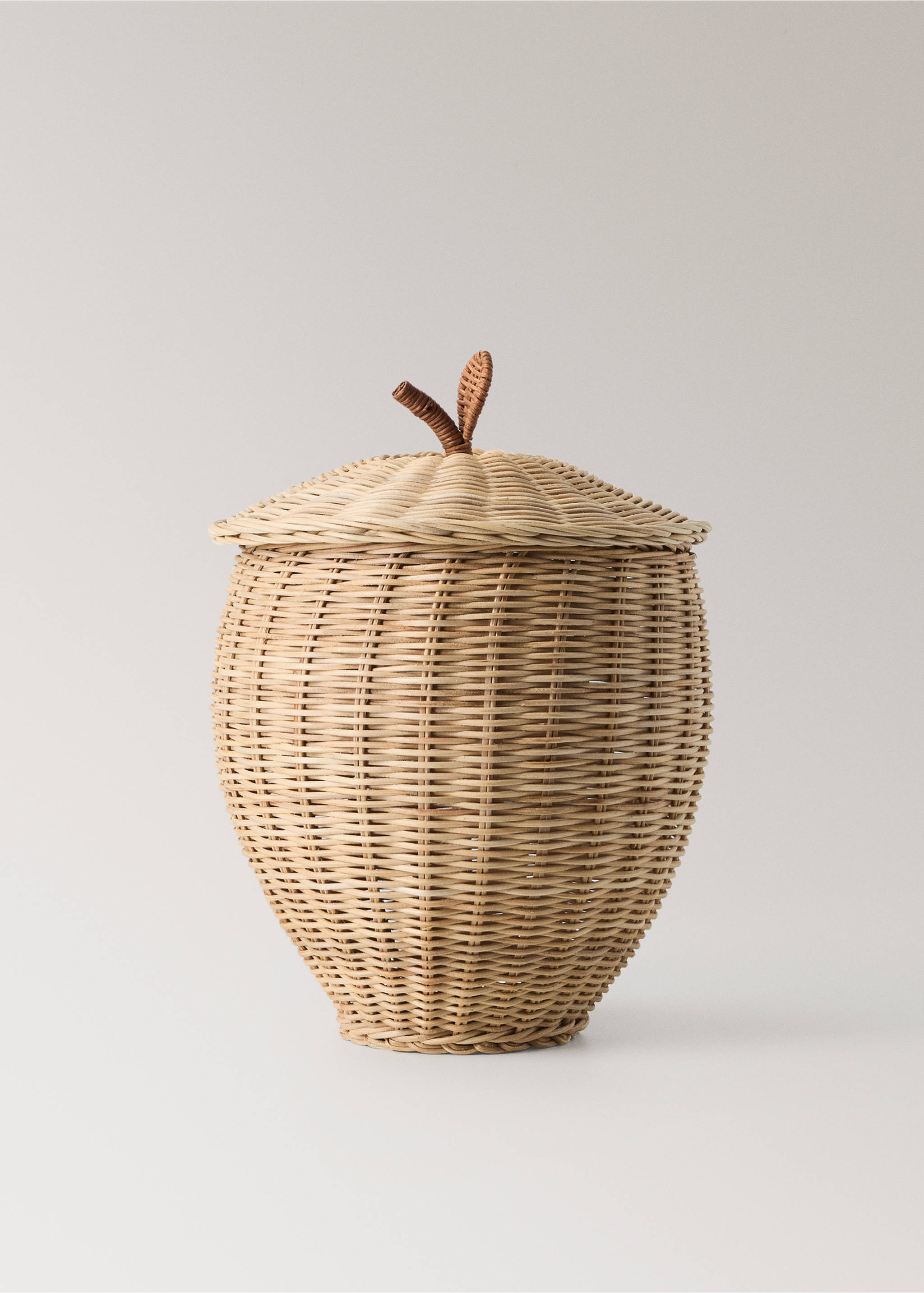 Rotan mand in de vorm van een appel - Artikel zonder model, Bruin. Ref: 37044450-00.