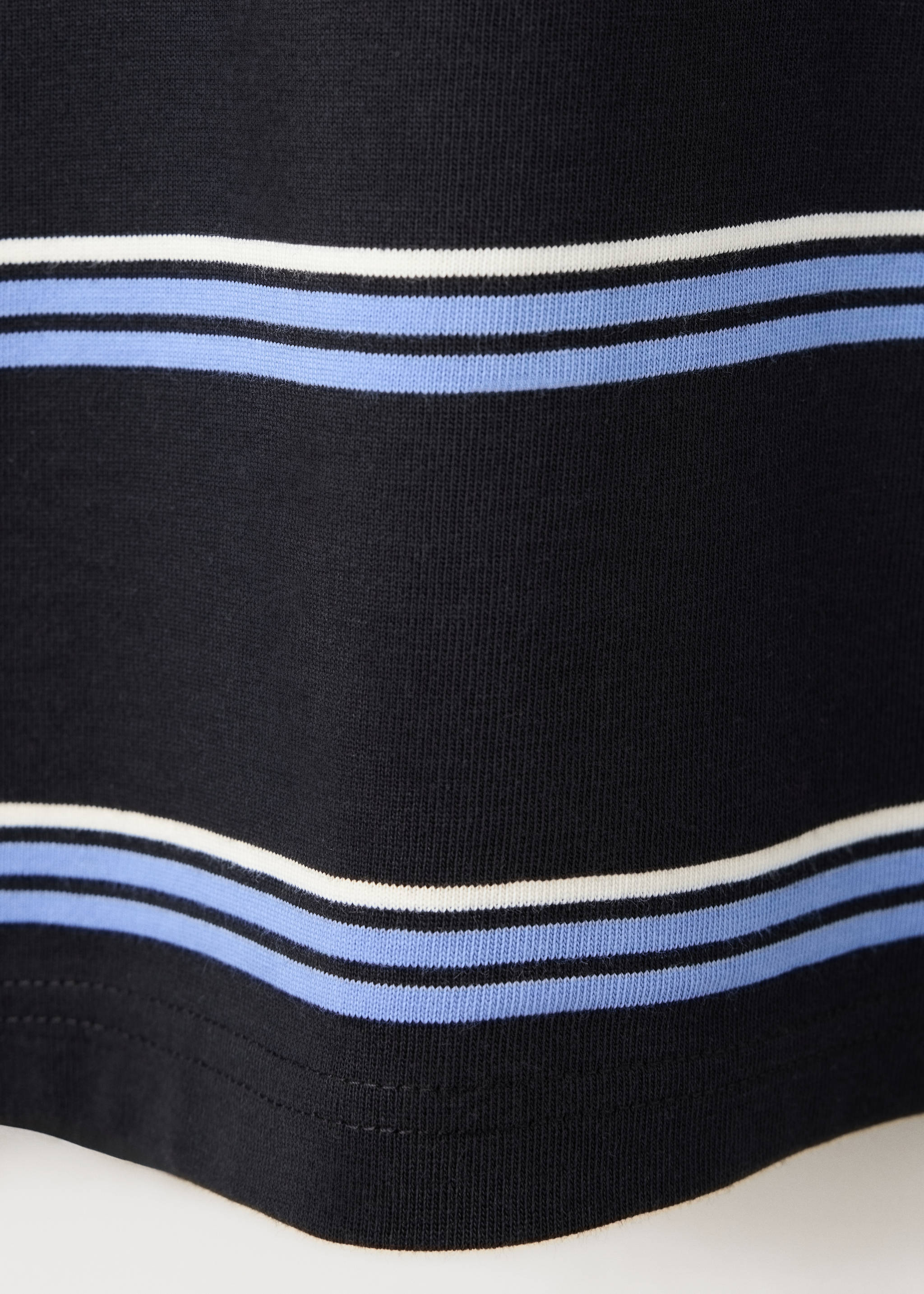 Gestreiftes T-Shirt aus 100 % Baumwolle - Detail des Artikels 0
