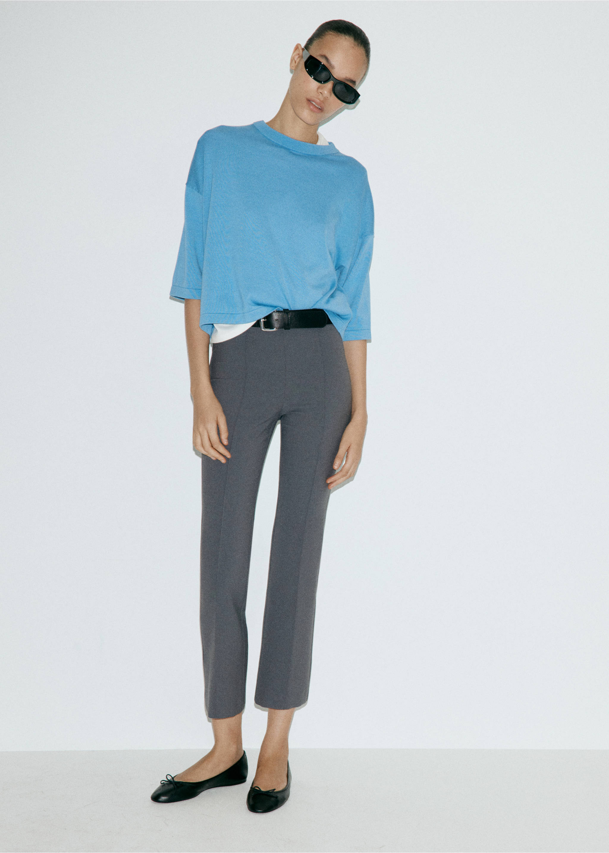 Straight-leg trousers with seam detail - General plane, Charcoal. Ref: 37044473-00.