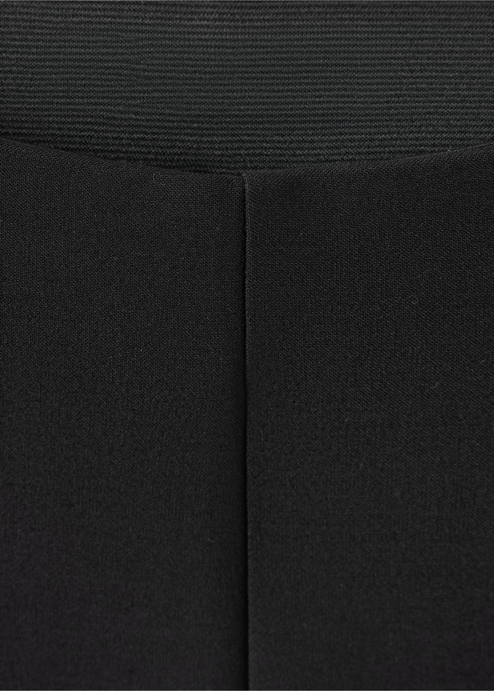 Straight-leg trousers with seam detail - Details of the article 8, Black. Ref: 37044473-00.
