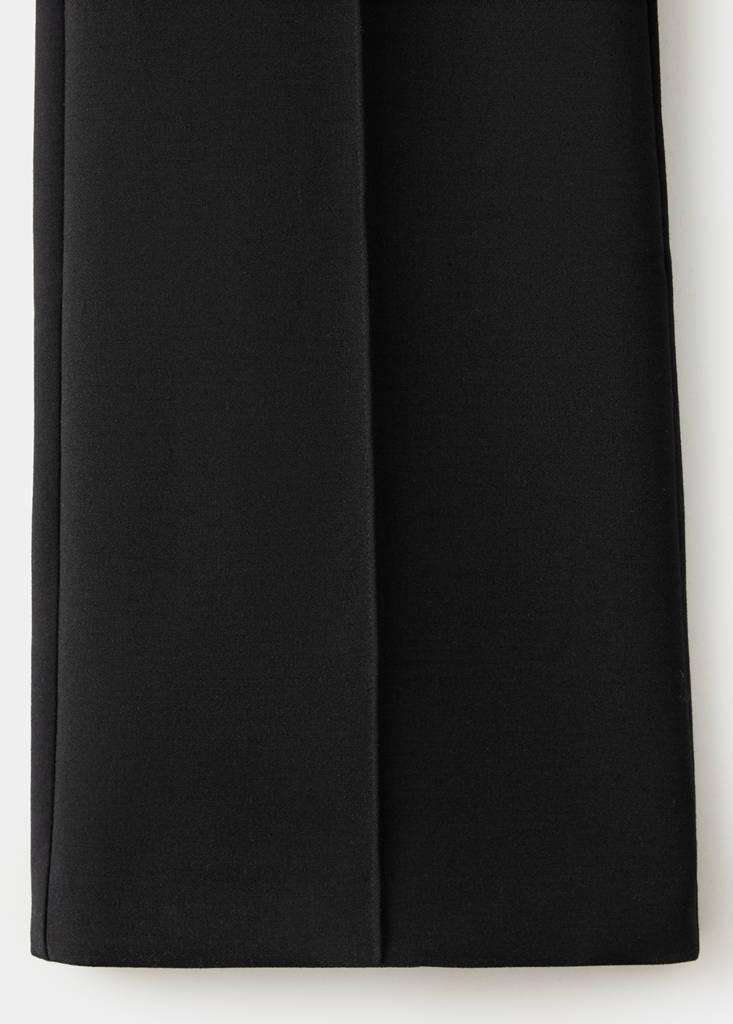 Straight-leg trousers with seam detail — Black