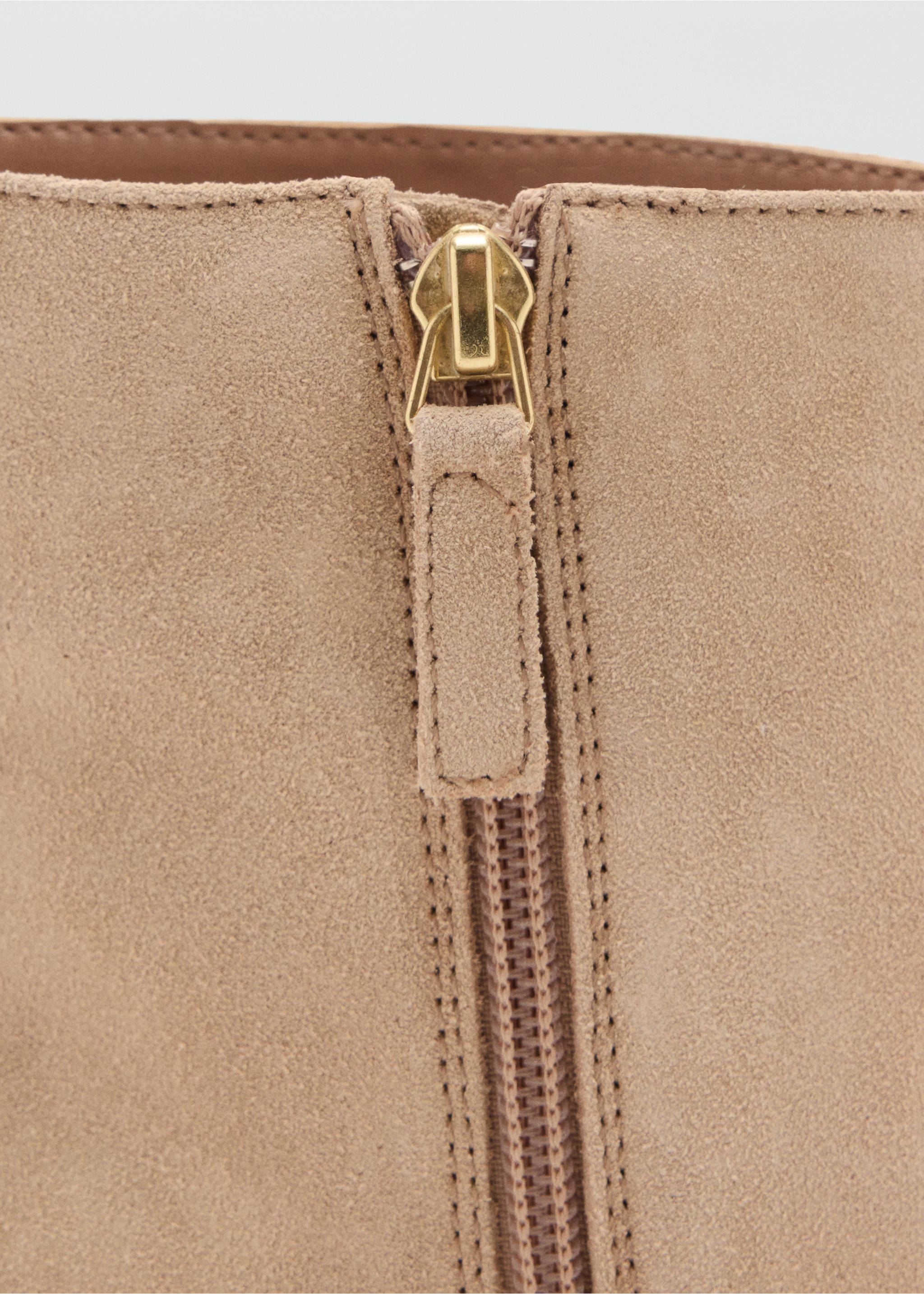 Heel suede ankle boot - Details of the article 3, Sand. Ref: 37044776-00.
