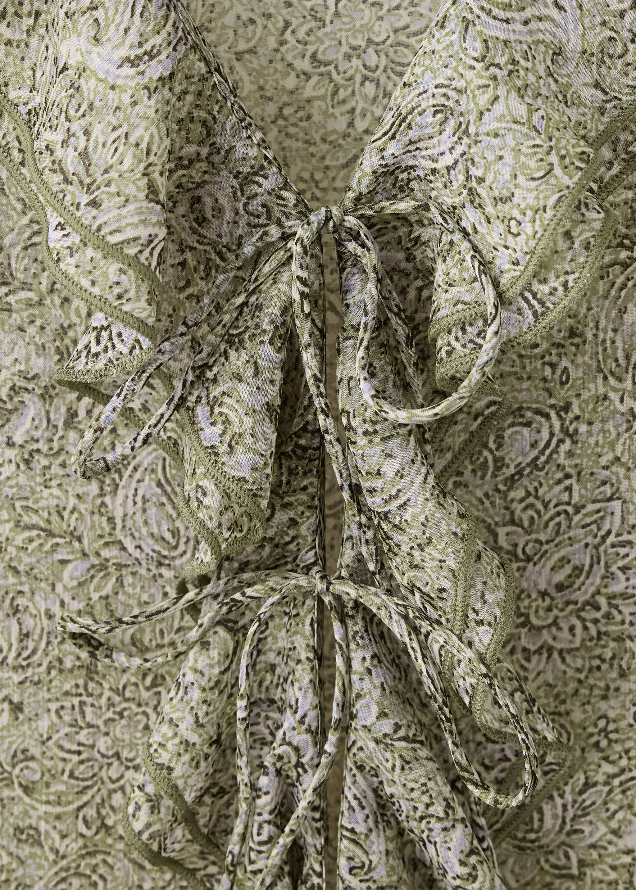 Ruffles printed blouse - Details of the article 8, Green. Ref: 37044782-00.