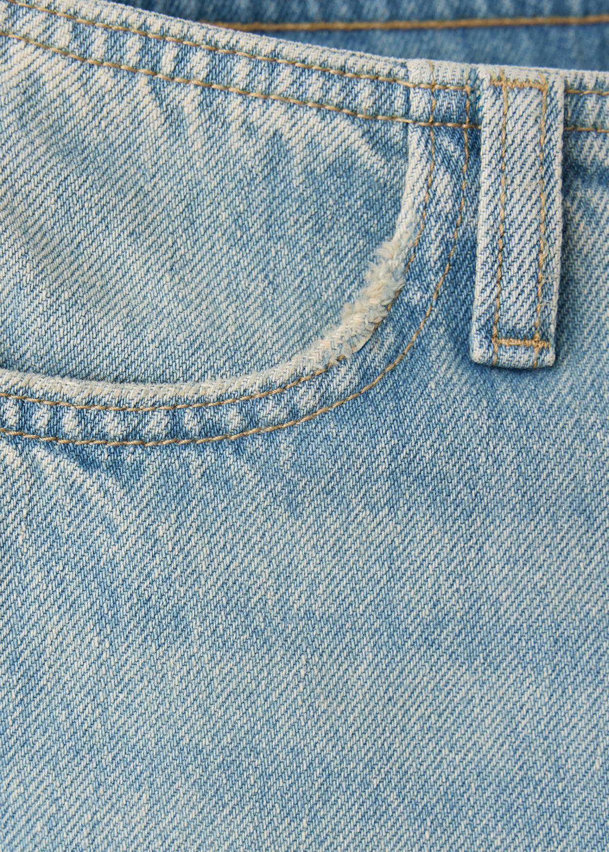 Wide-leg jeans with decorative stitching — Light Vintage Blue