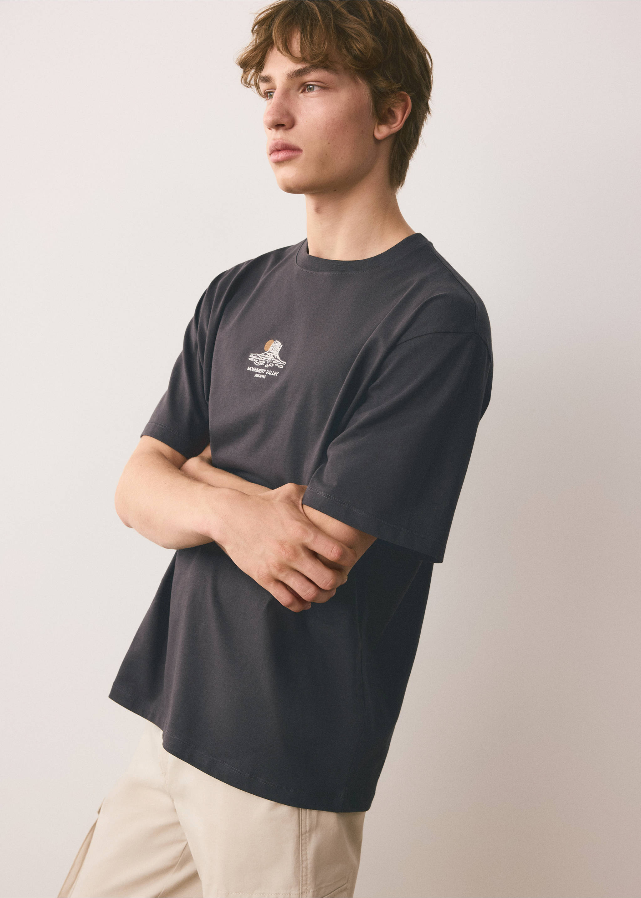 100% cotton embroidered t-shirt - Medium plane, Charcoal. Ref: 37044790-00.