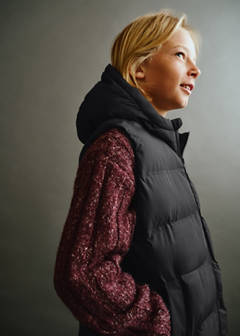 Quilted gilet with hood — Black 3