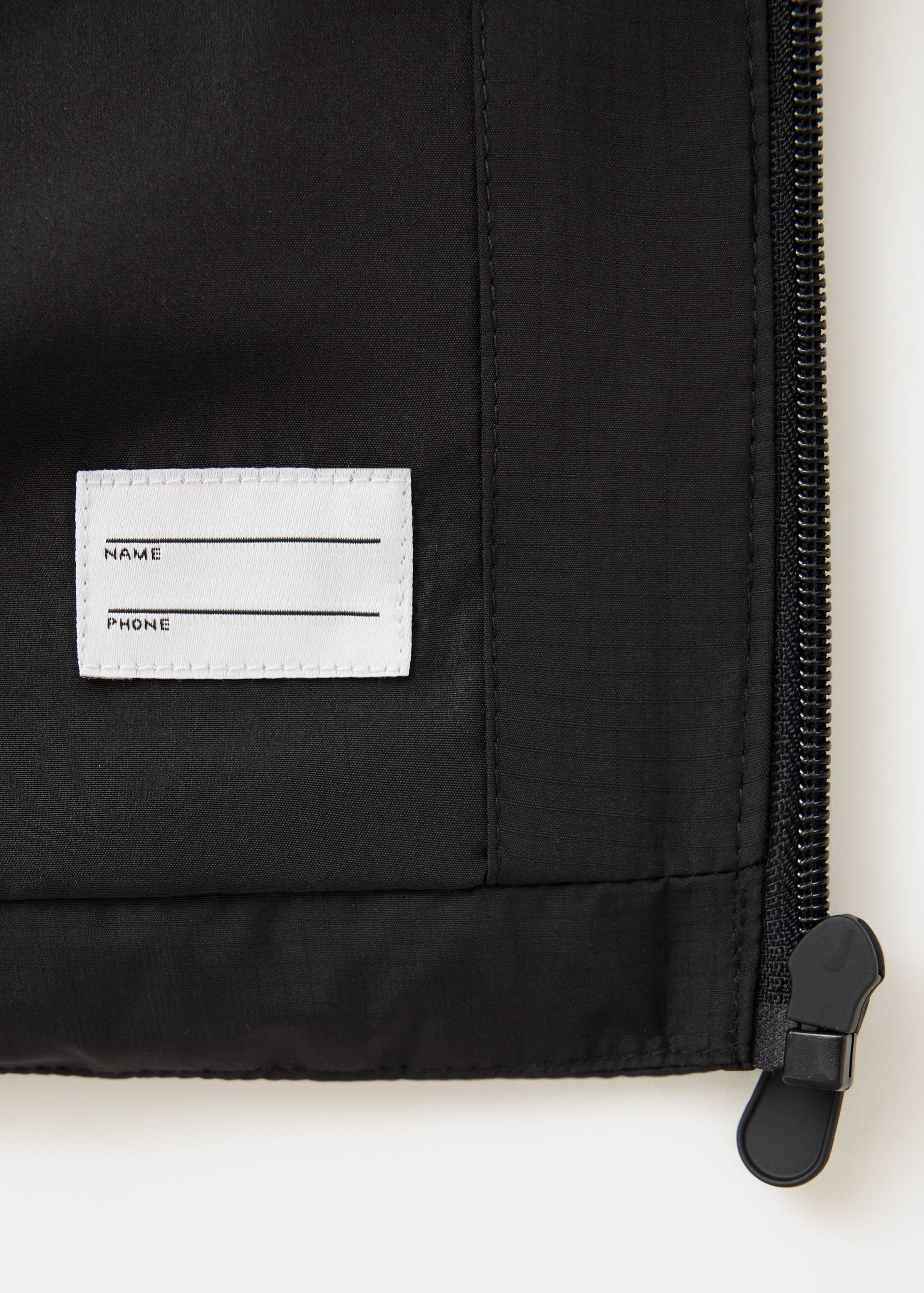 Quilted gilet with hood - Details of the article 0