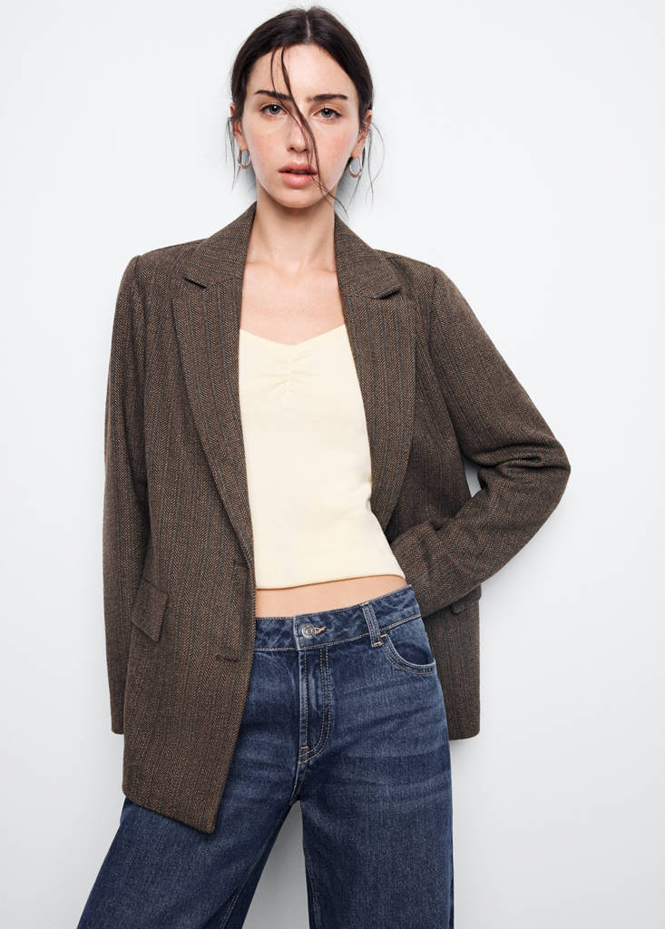 Herringbone wool blend blazer — Sand