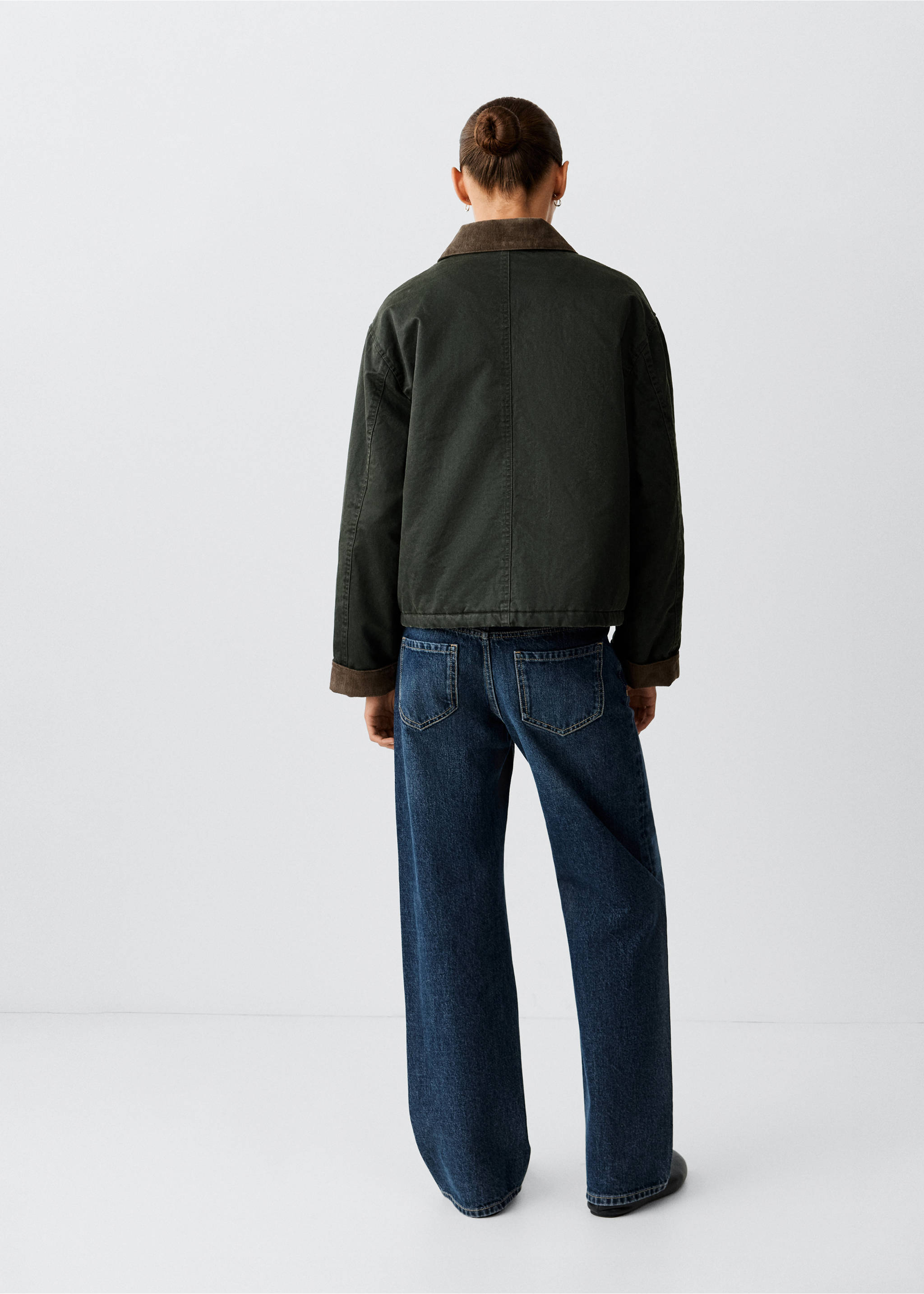 Cotton parka with corduroy collar - Reverse of the article, Medium Green. Ref: 37045153-00.
