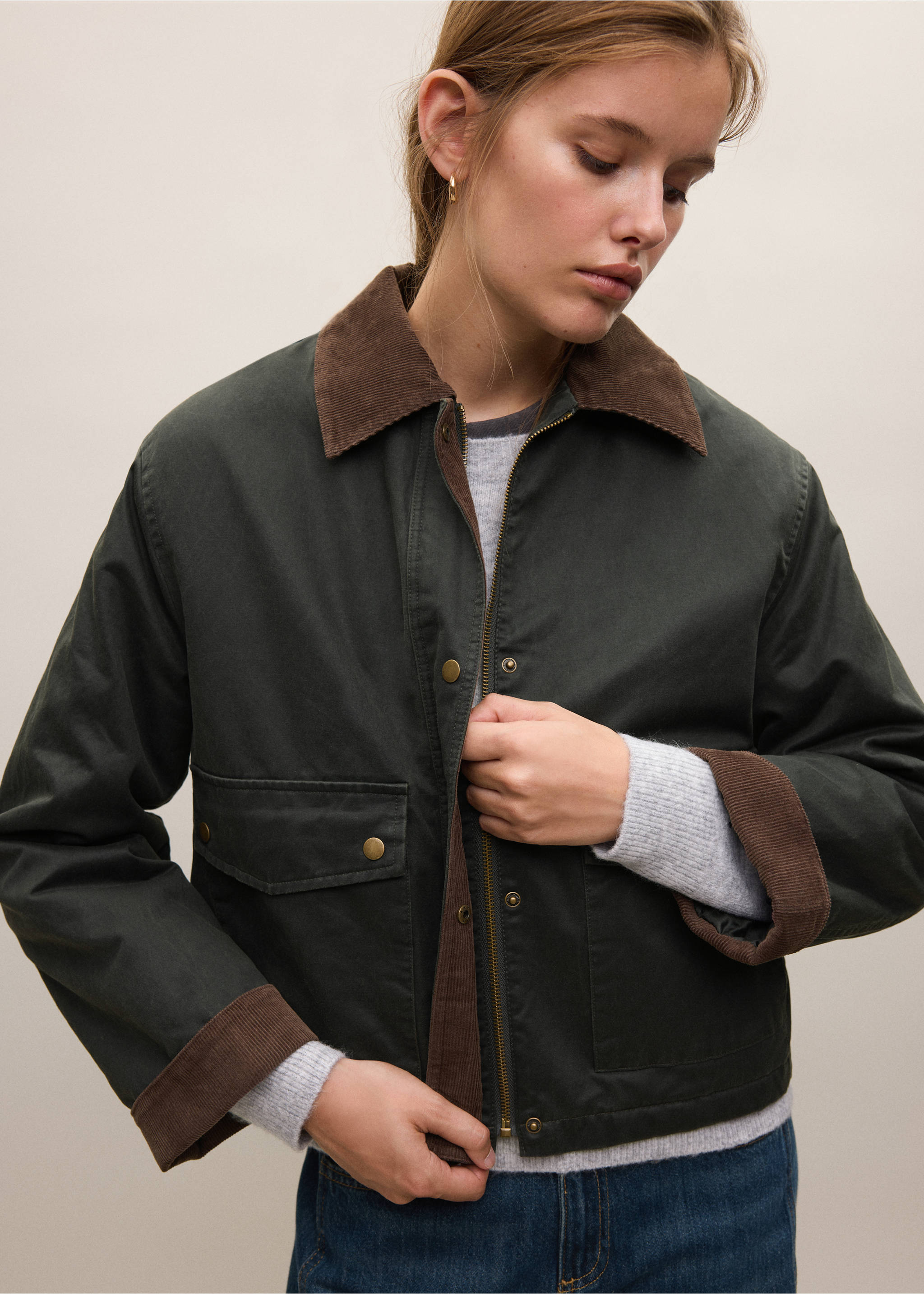 Parka algodón cuello pana - Detalle del artículo 2, Verde medio. Ref: 37045153-01.