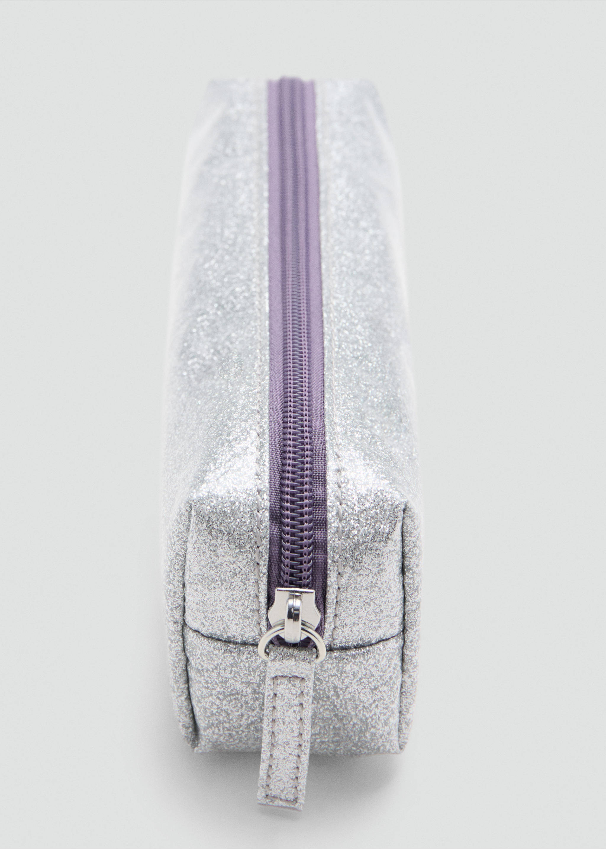 Glitter case - Details of the article 1, Silver. Ref: 37045158-00.