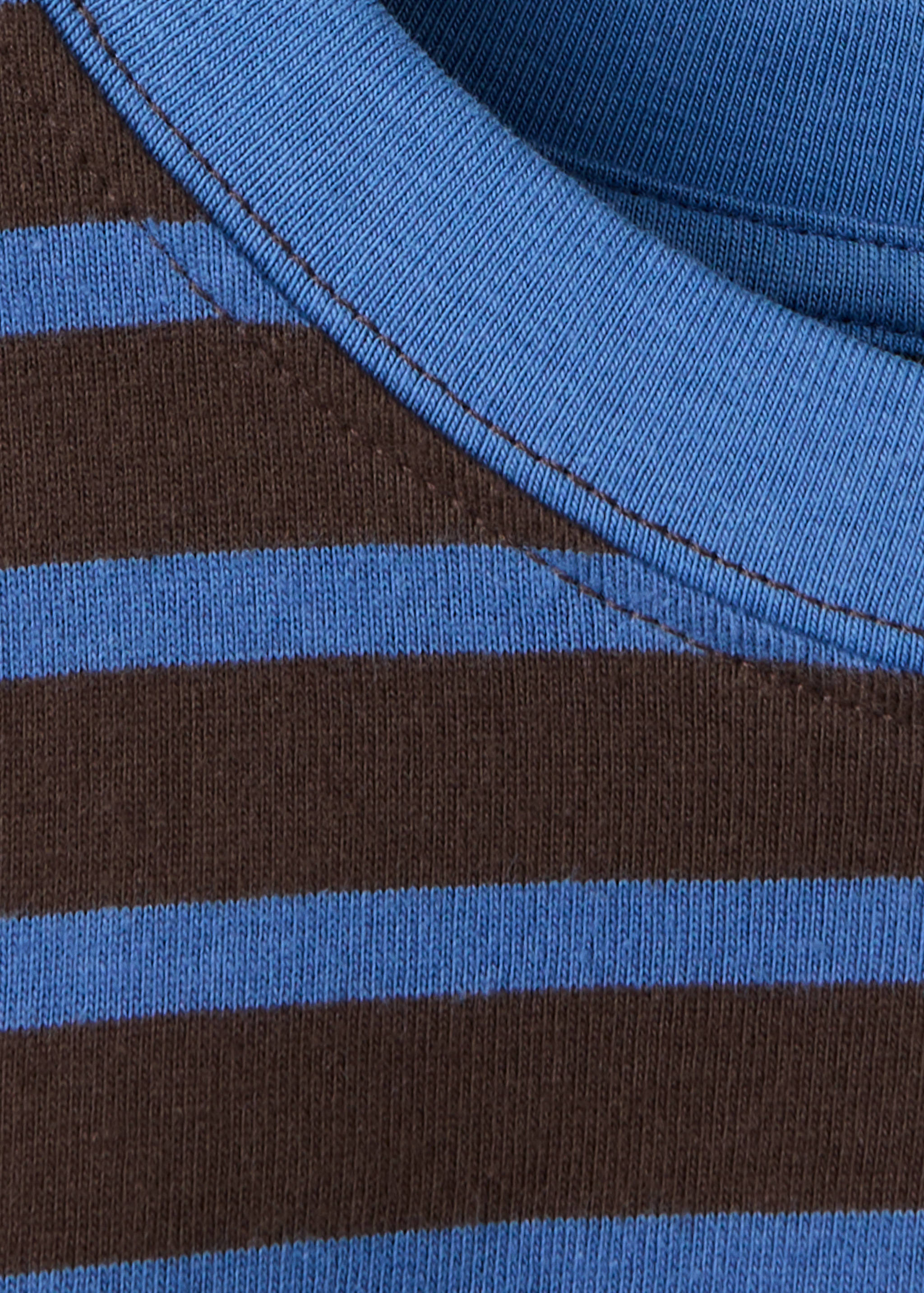 Boxy-fit long-sleeve T-shirt - Details of the article 8
