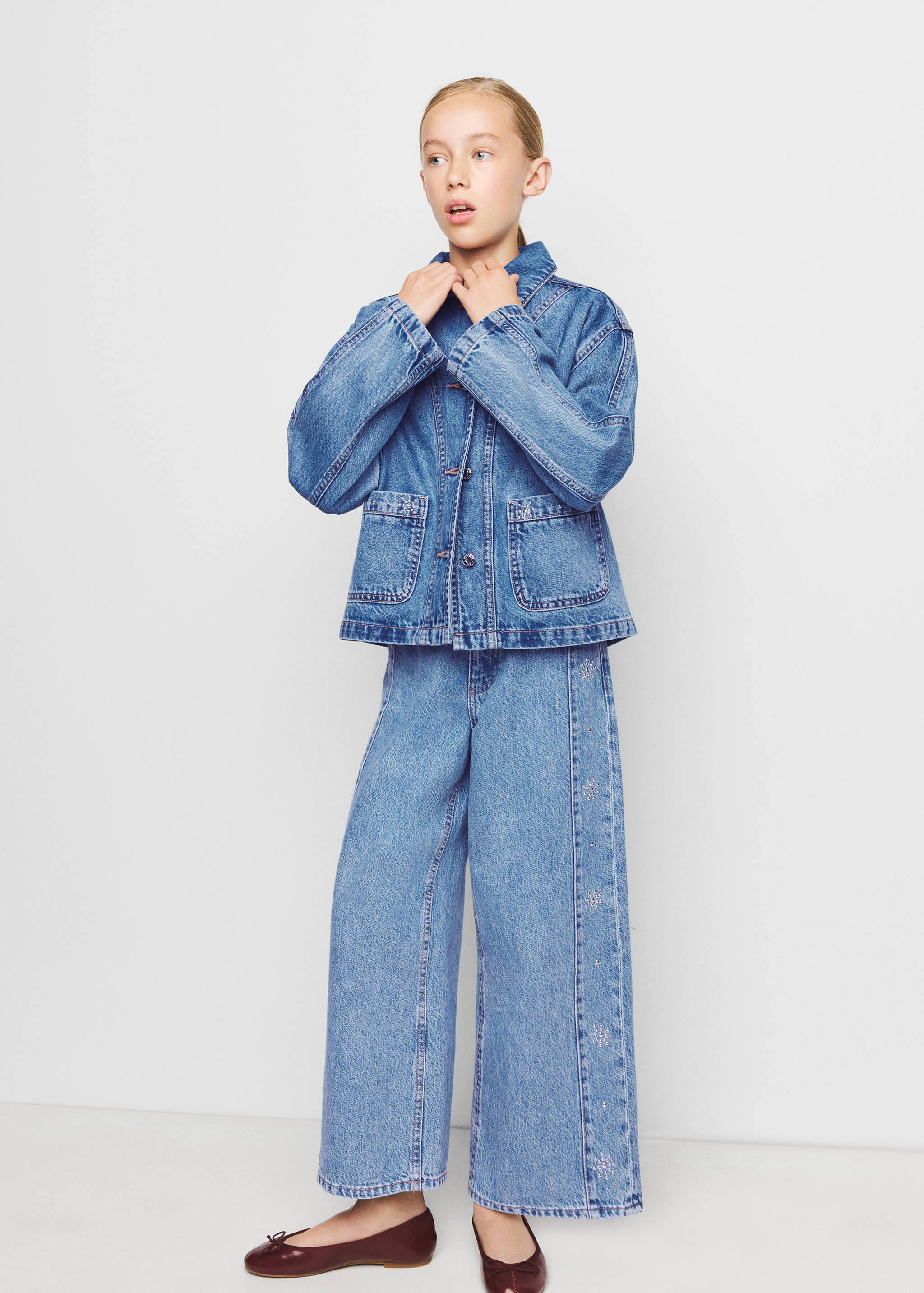 Denim jacket with studs - General plane