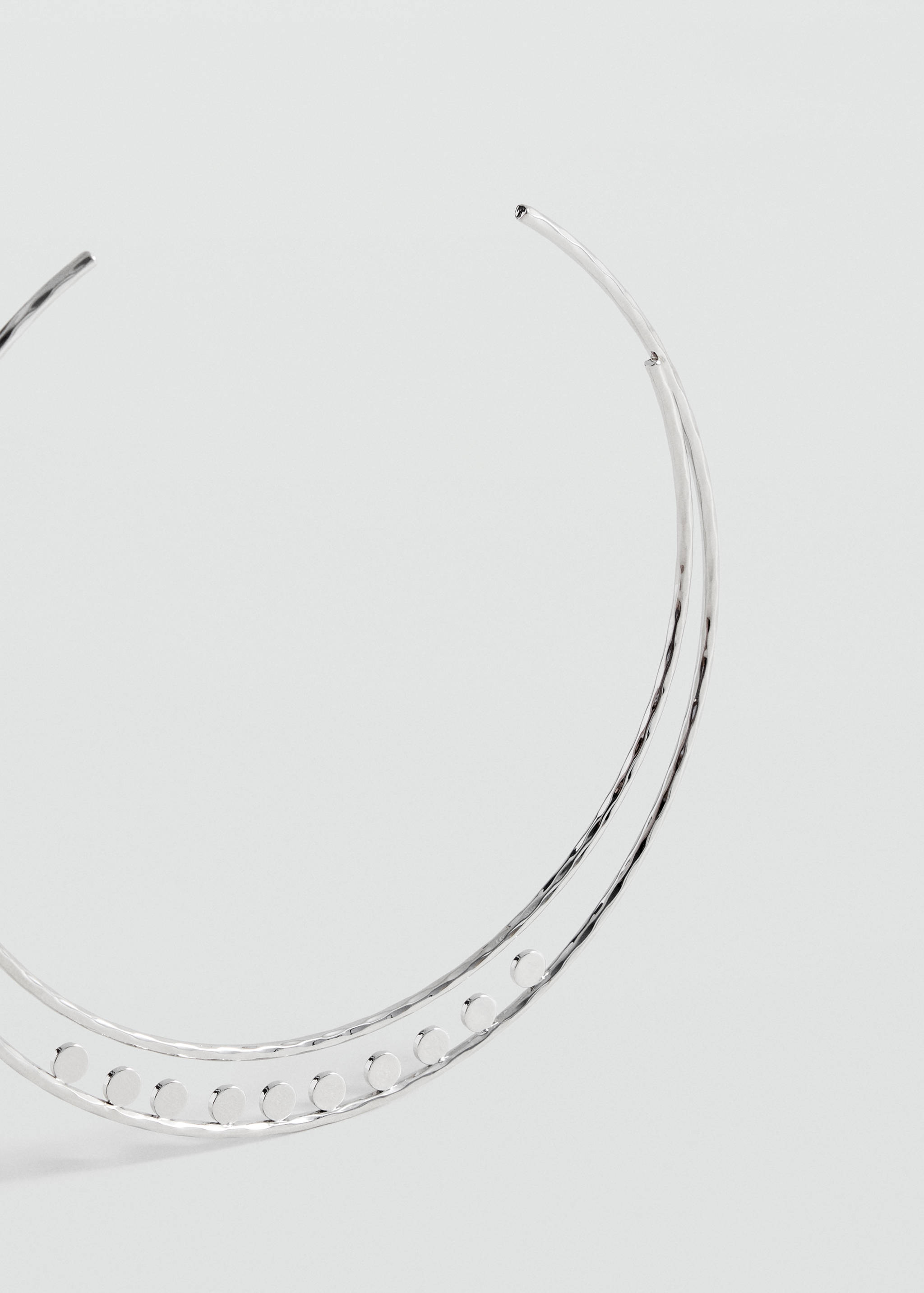 Rigid metal choker - Medium plane