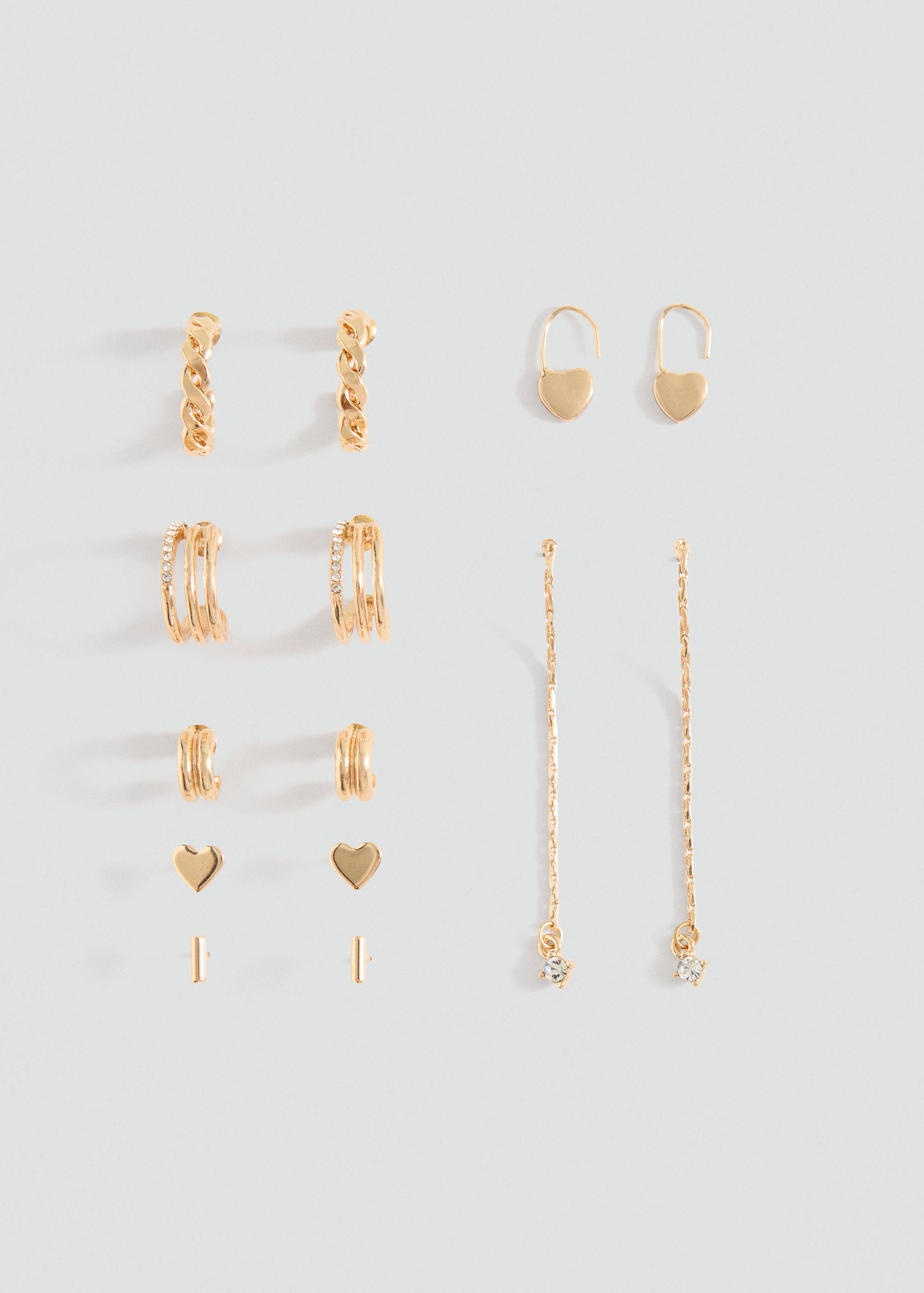 Pack of 7 matching earrings - Article without model