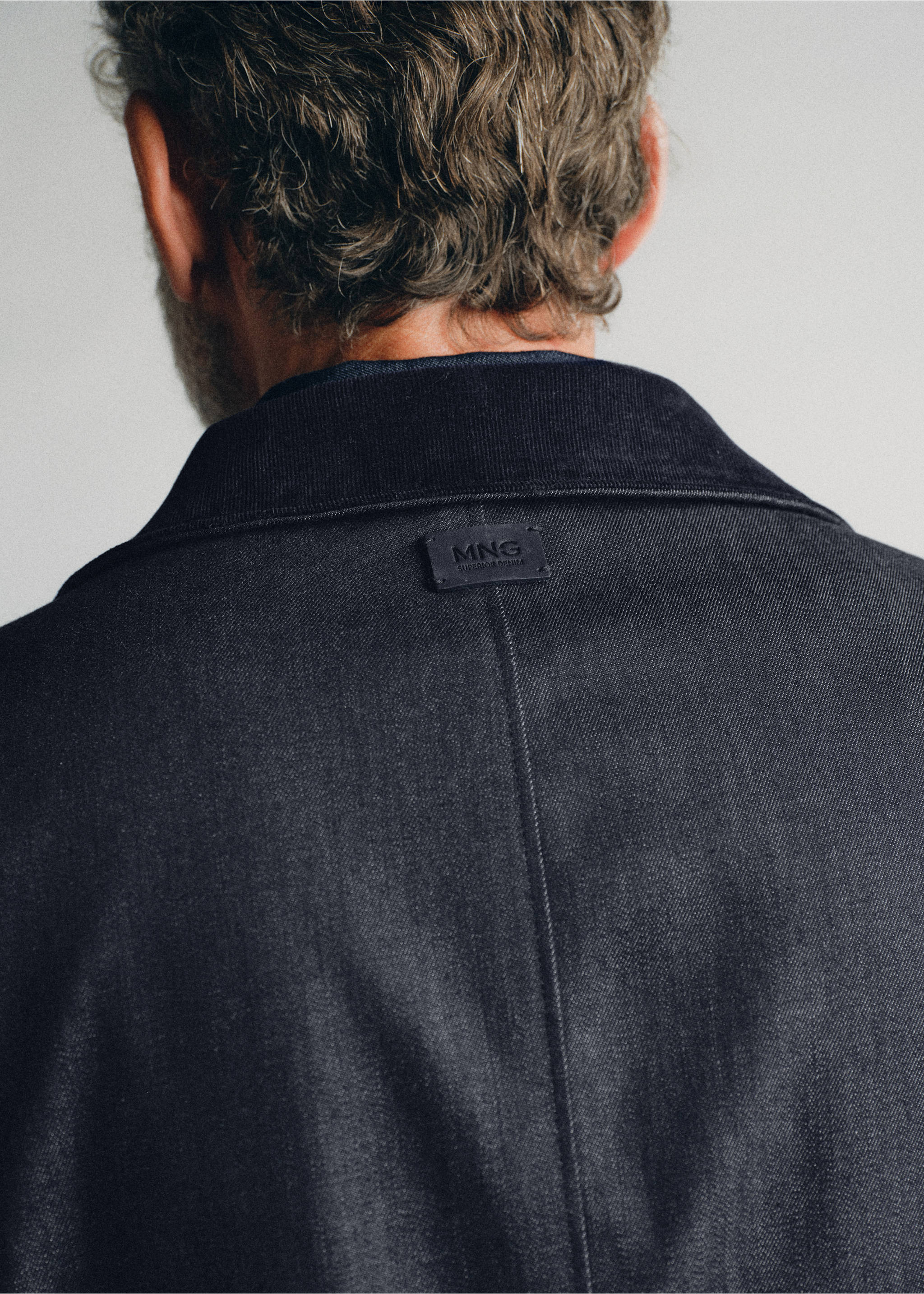Denim coat with high neck - Details of the article 3, Open Blue. Ref: 37045838-00.