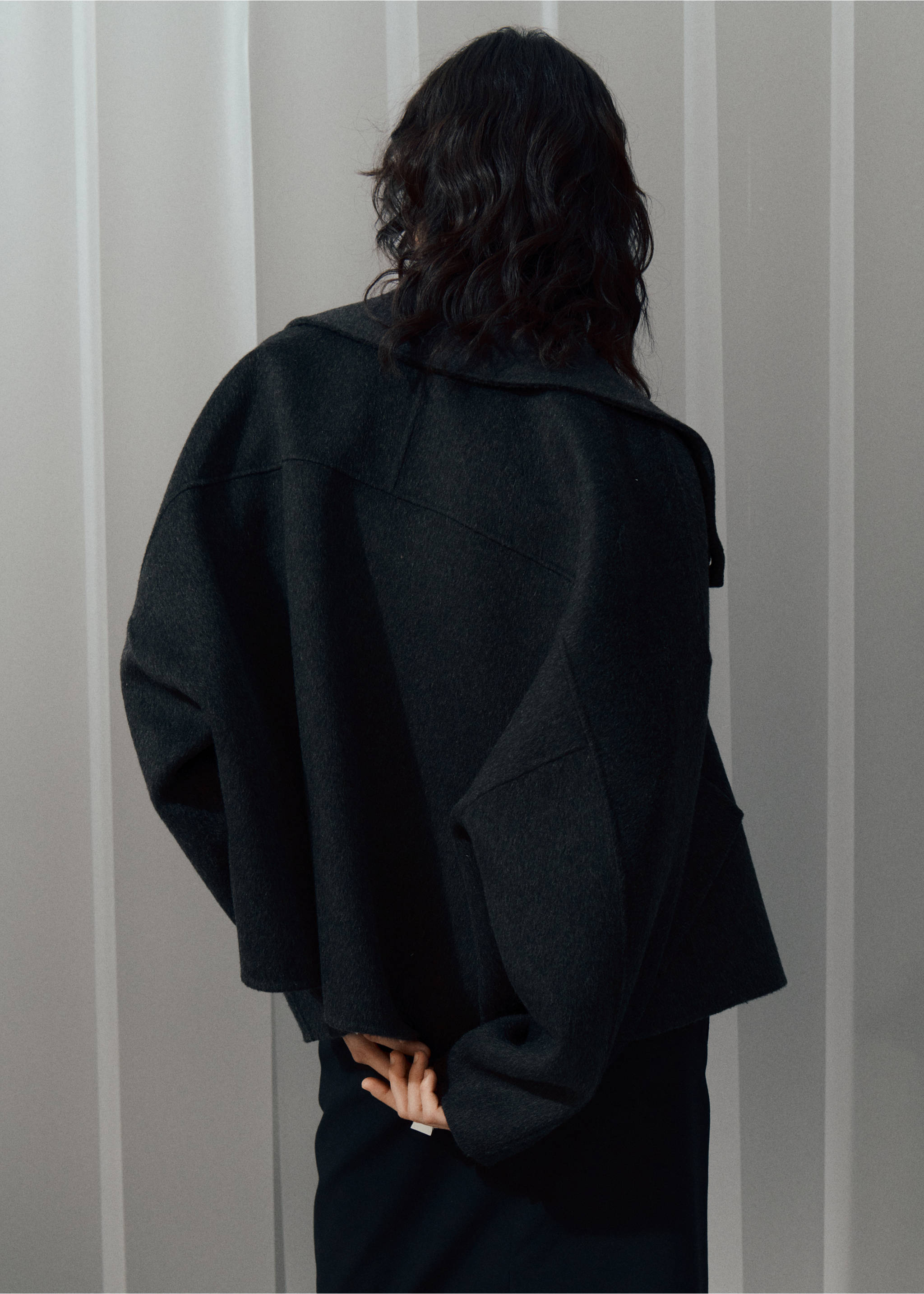 Wool funnel-neck jacket - Reverse of the article, Dark Heather Grey. Ref: 37045841-00.