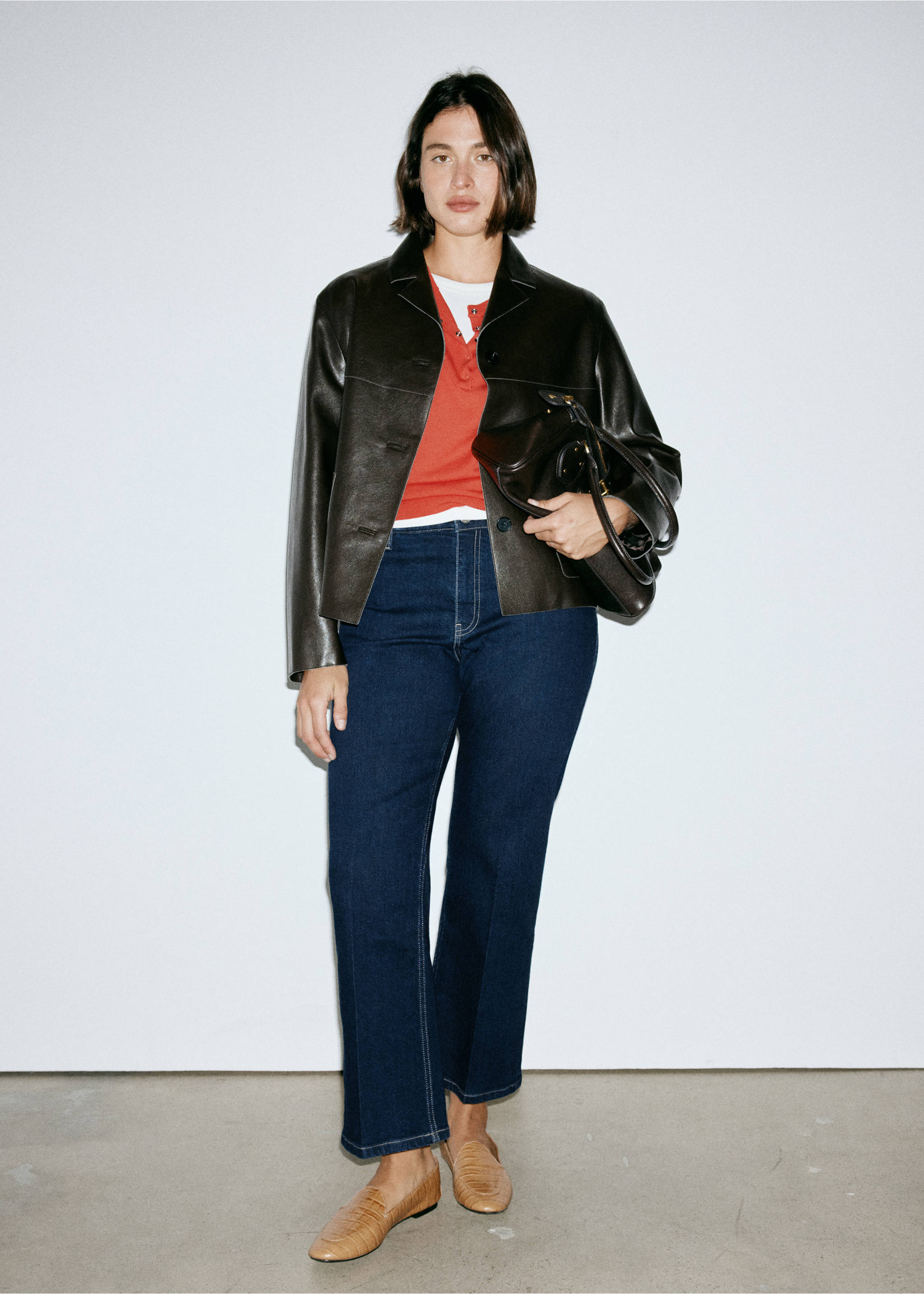 Sienna flared cropped jeans - Details of the article 5, Open Blue. Ref: 37045843-00.
