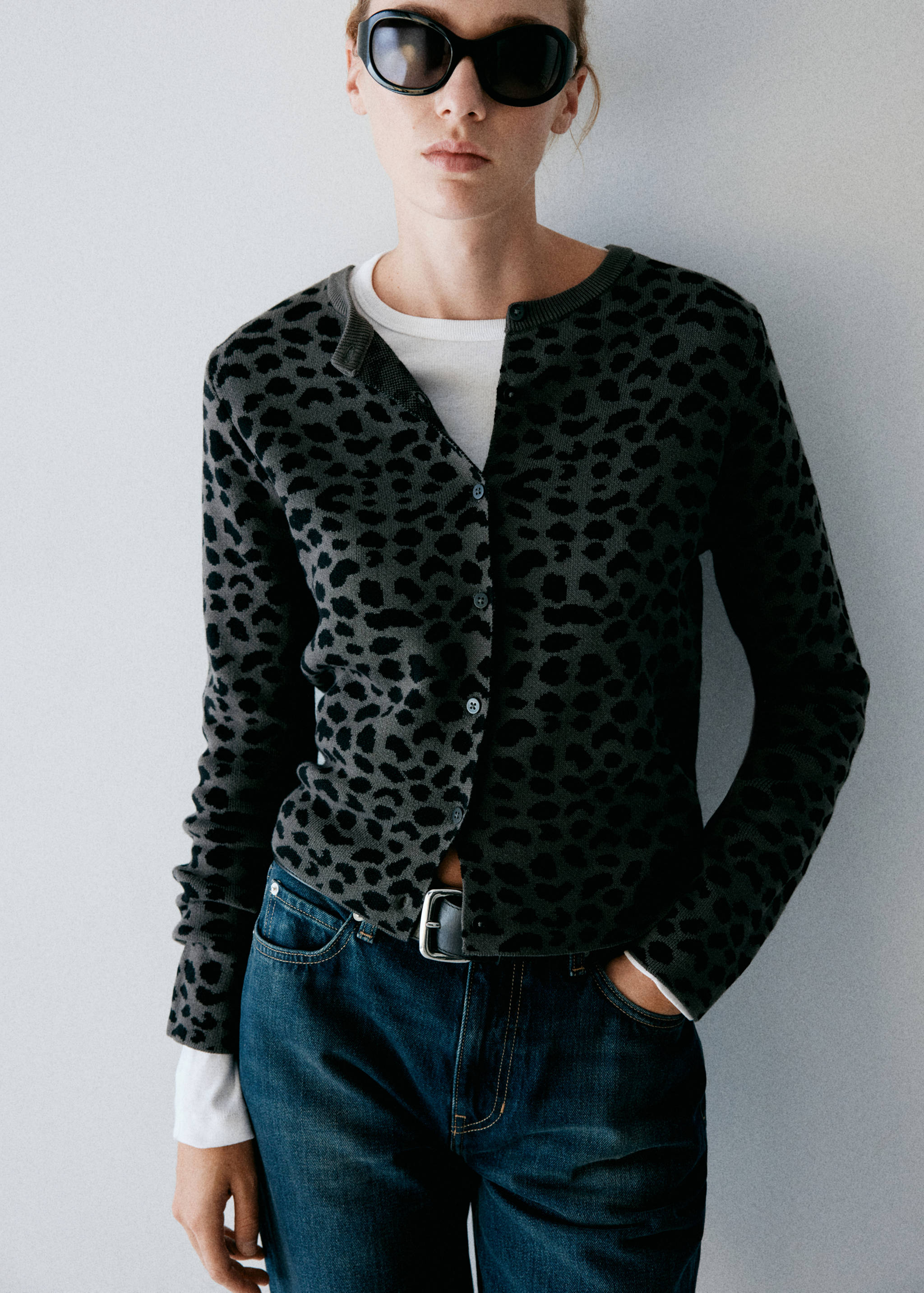 Animal print cardigan with buttons - Medium plane