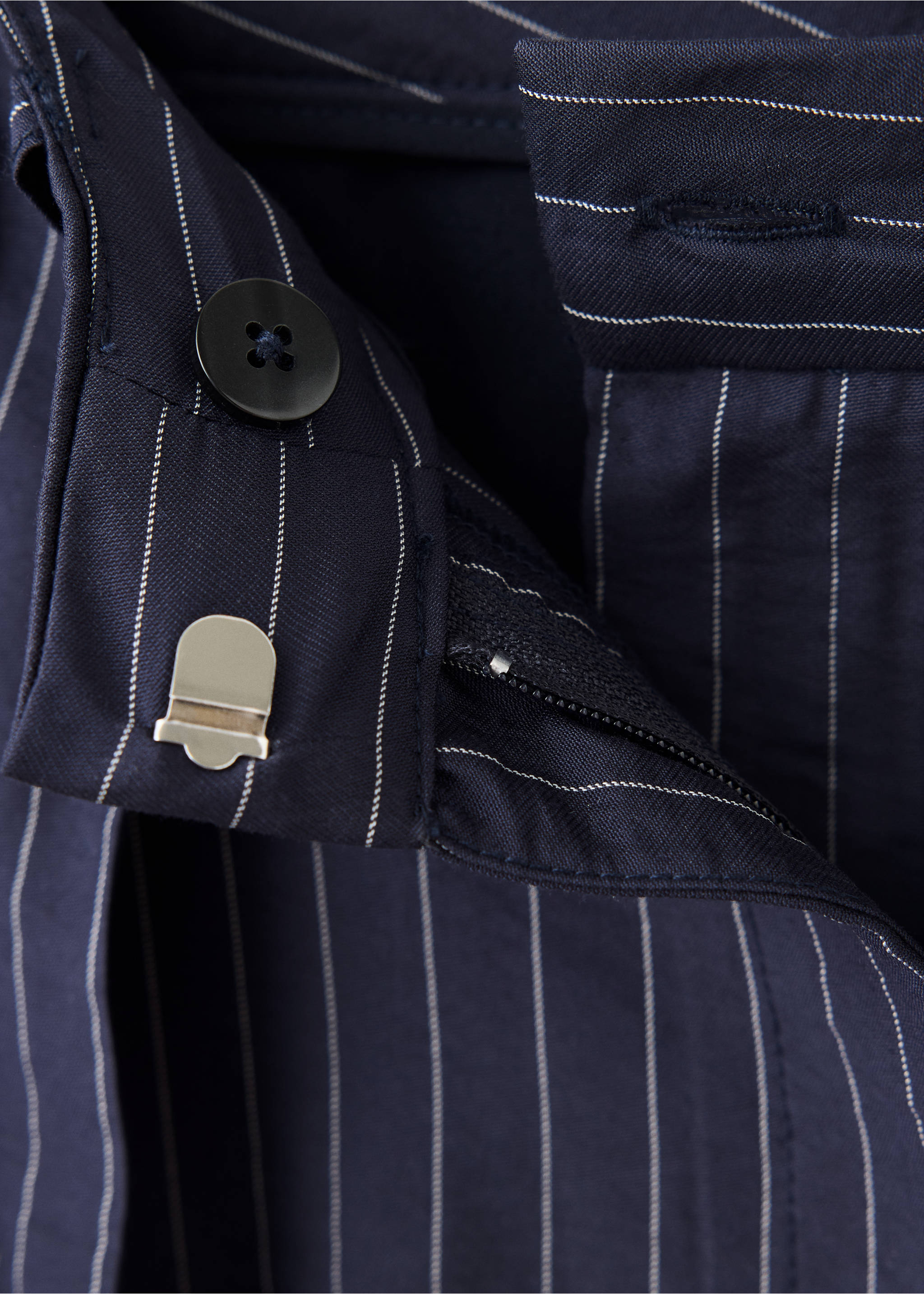 Pinstripe wide leg trousers - Details of the article 8, Navy. Ref: 37045854-00.