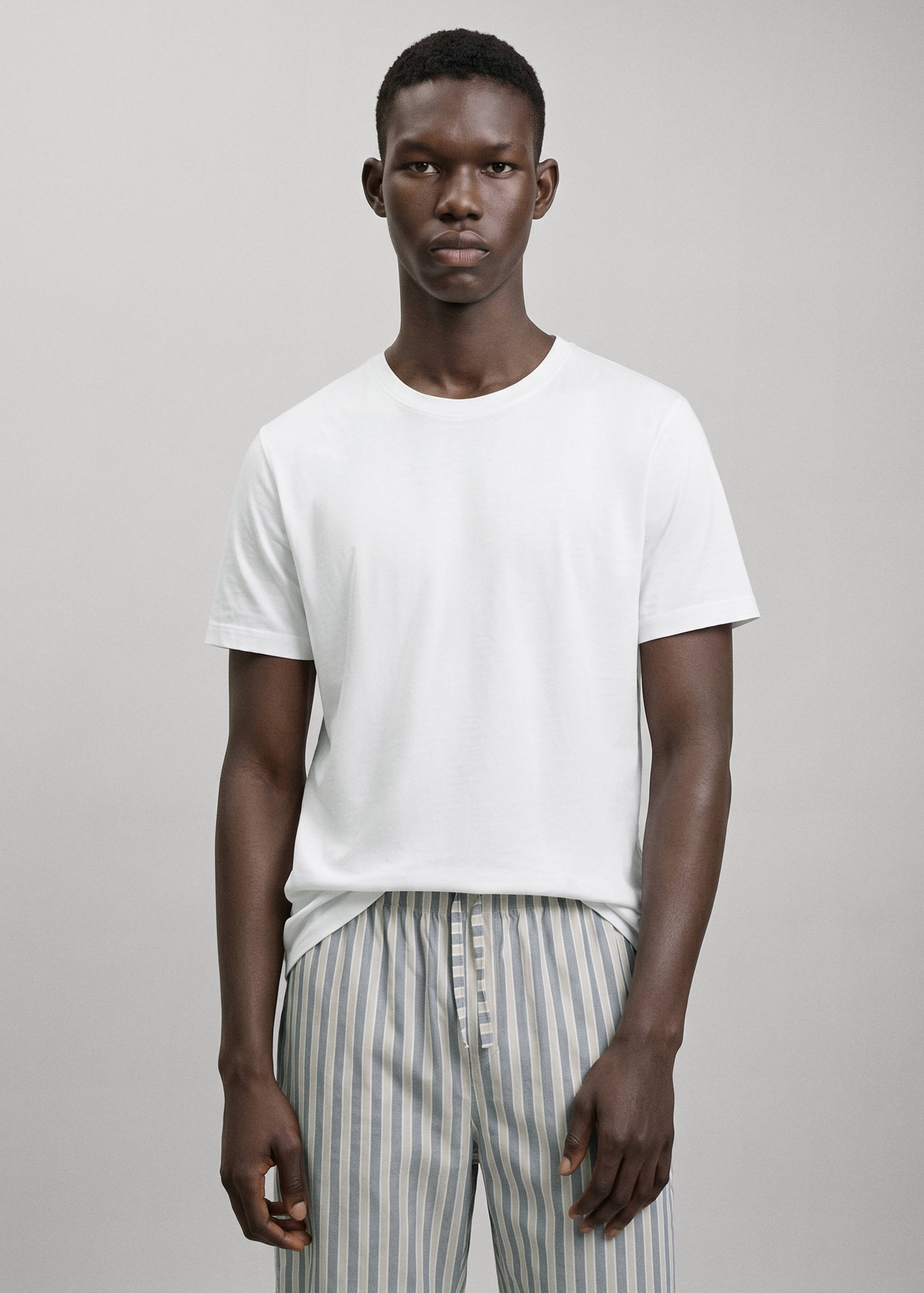 Striped pyjama set - Medium plane