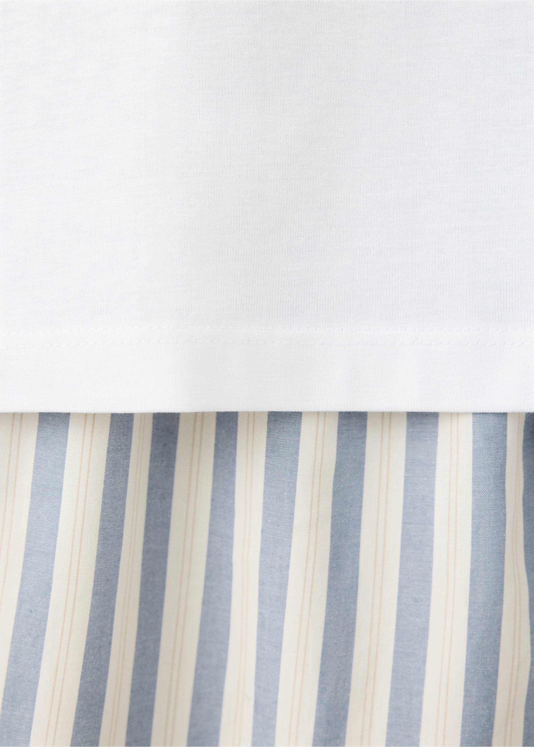 Striped pyjama set - Details of the article 8, Off White. Ref: 37045856-00.