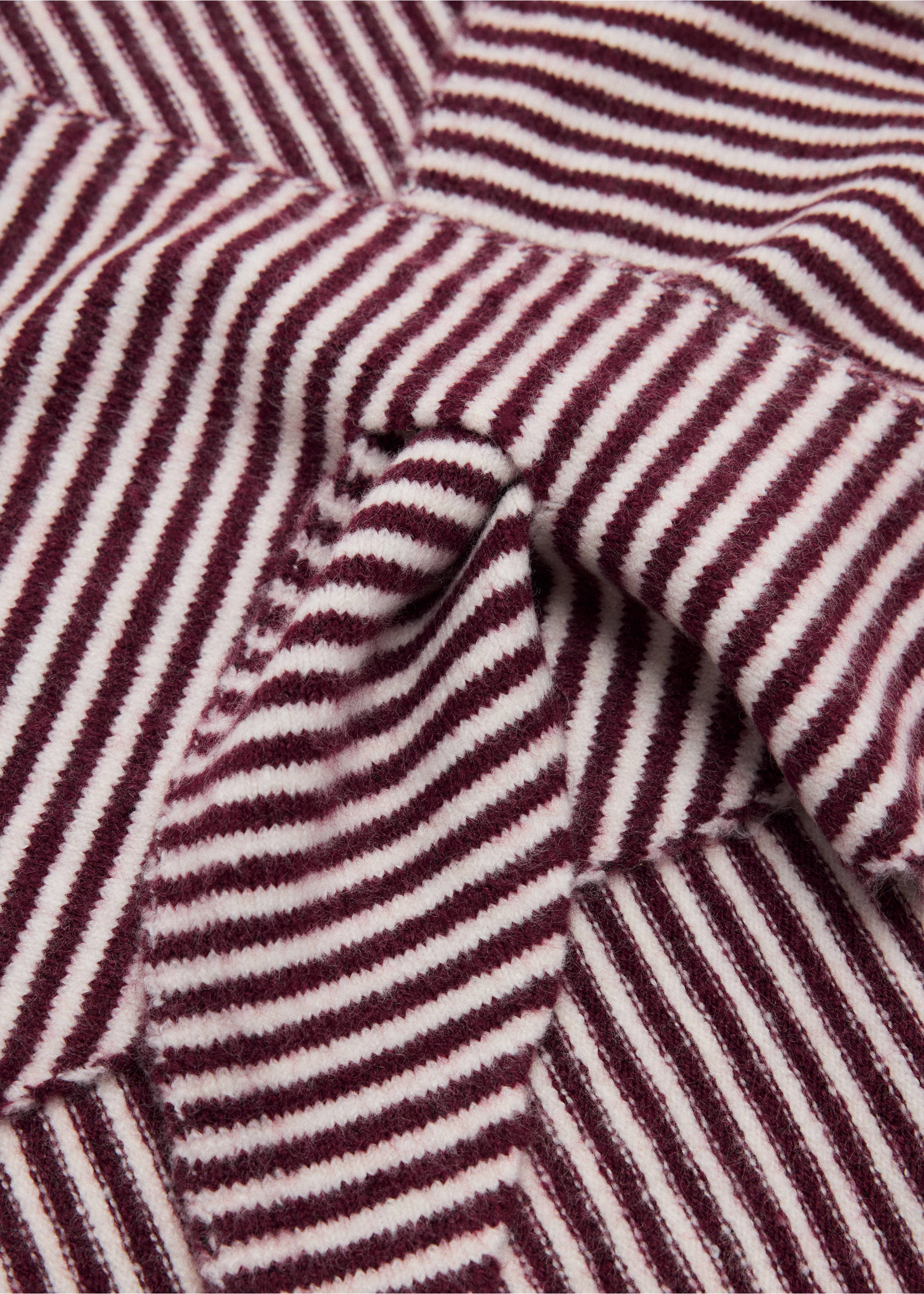 Striped knit bandana - Medium plane, Burgundy. Ref: 37045858-00.