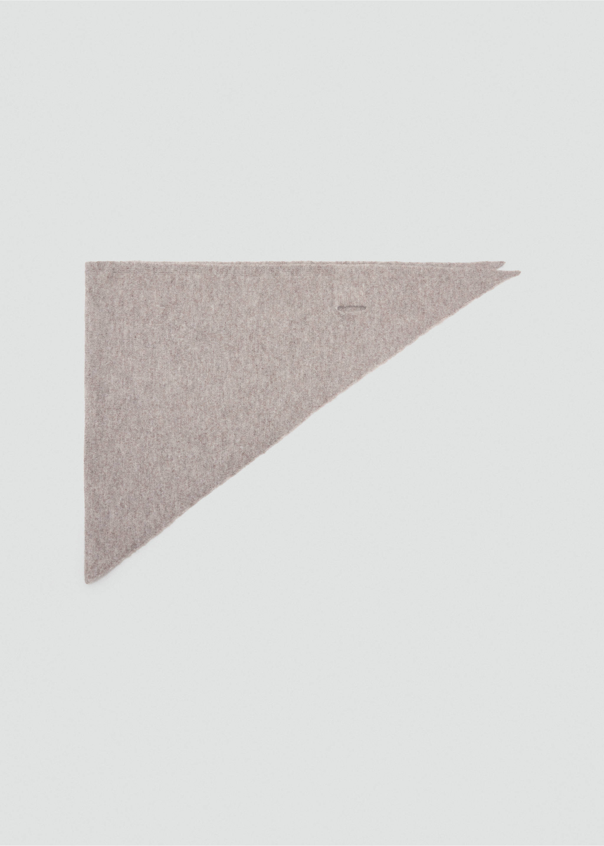 Knitted bandana - Details of the article 2, Sand. Ref: 37045861-00.