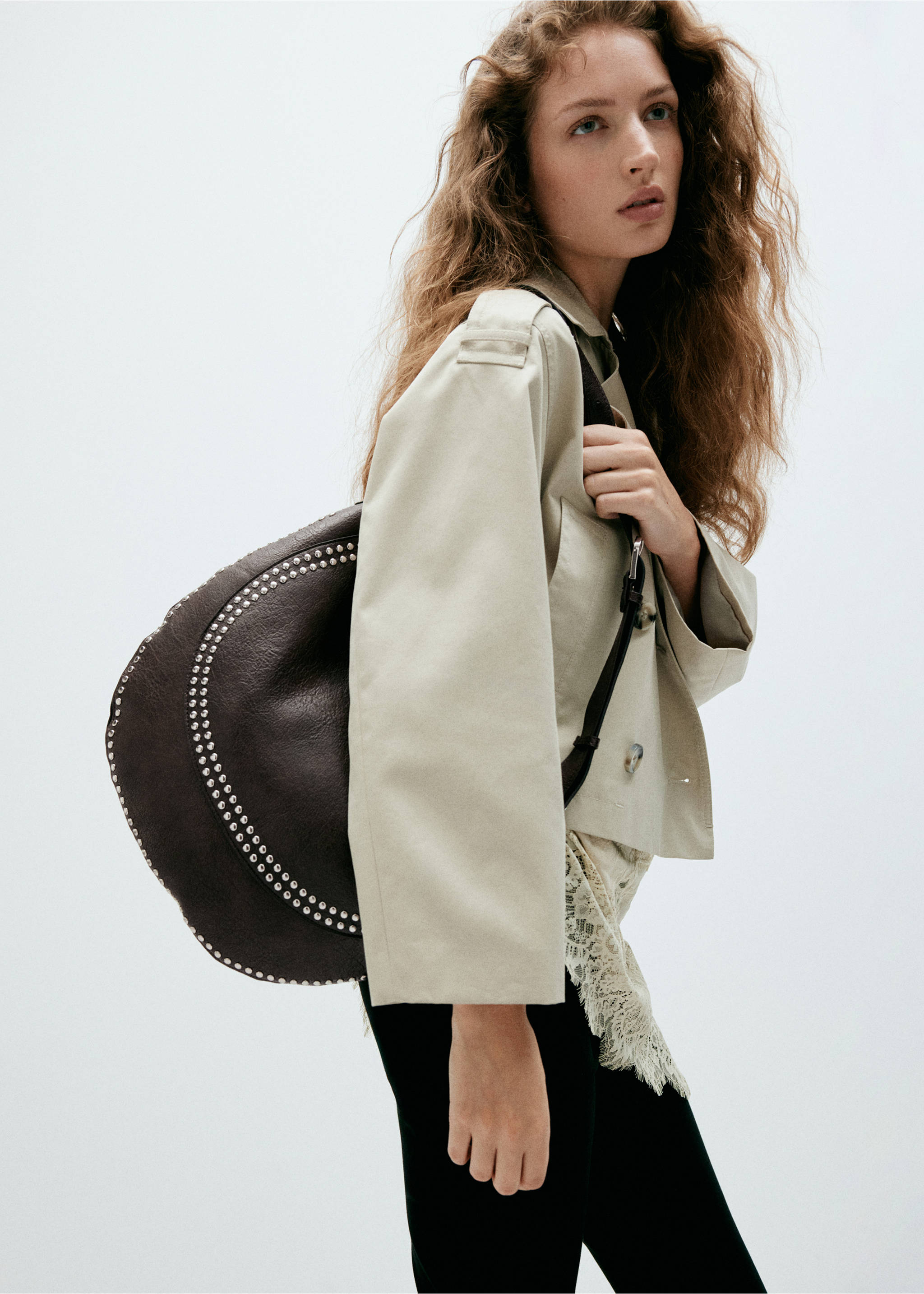 Studded shoulder bag - General plane, Chocolate. Ref: 37045866-00.