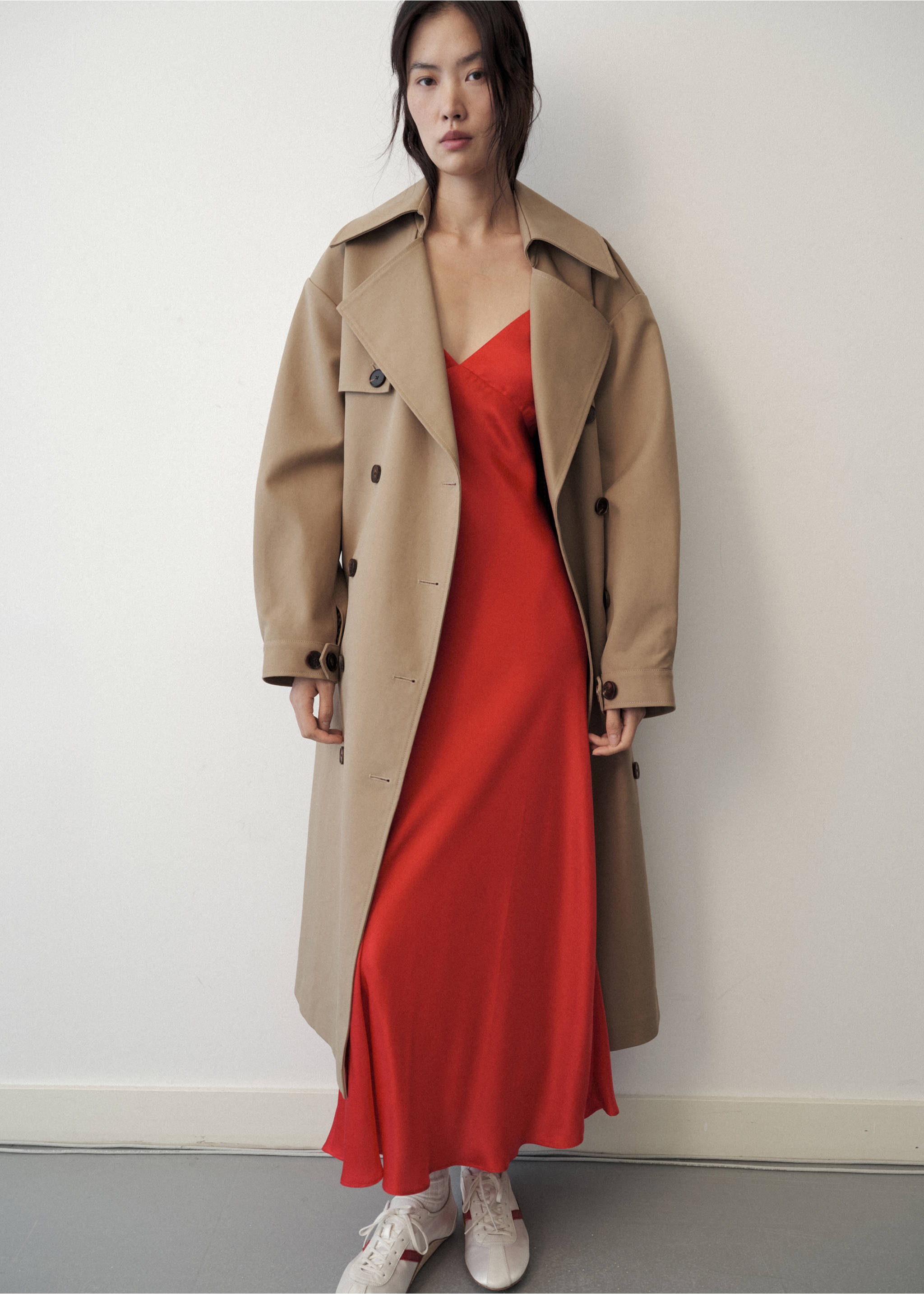 Silk V-neck dress - General plane, Red. Ref: 37045867-00.