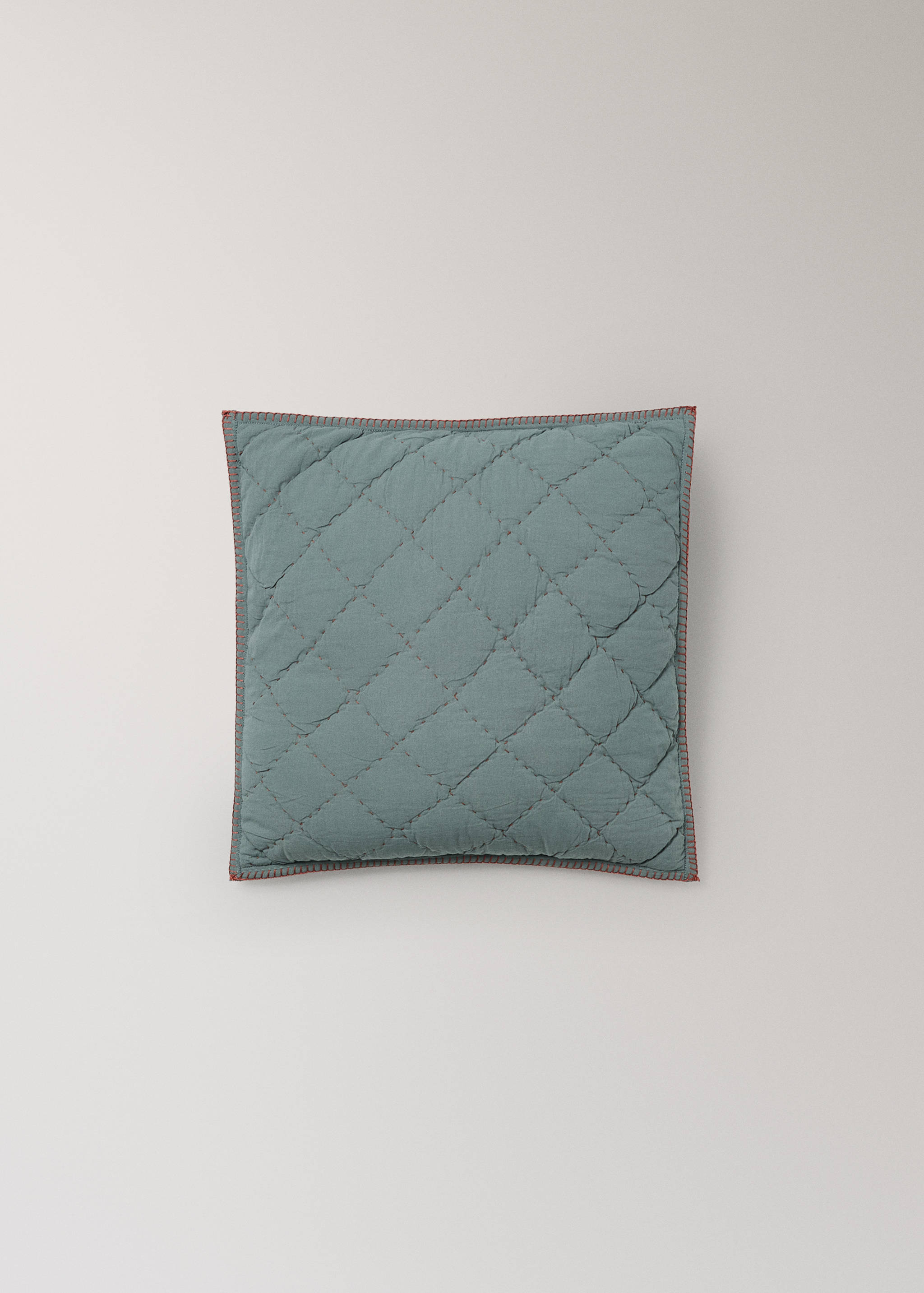 Quilted cushion cover with contrast detail 40 x 40 cm - Article without model