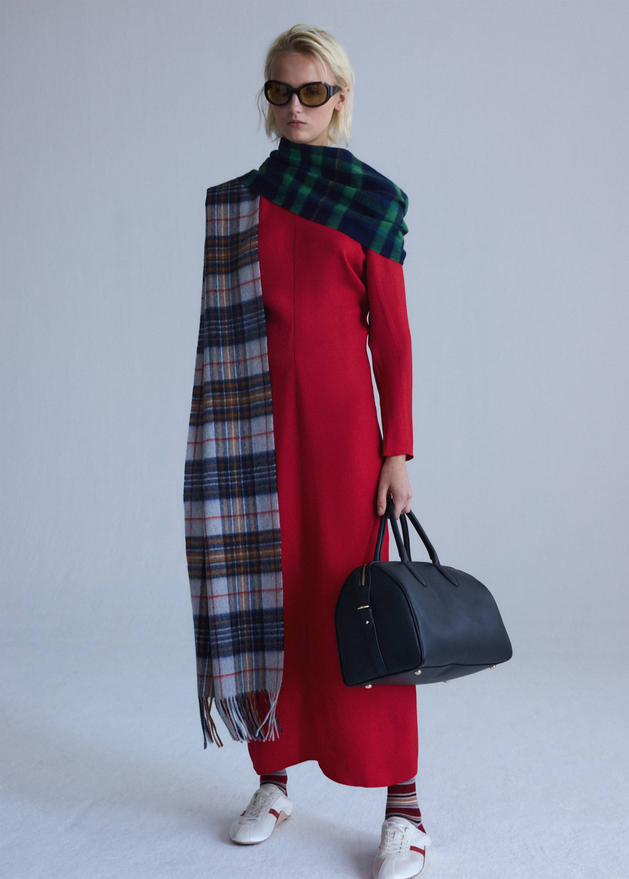 A-line dress with gathered details - General plane