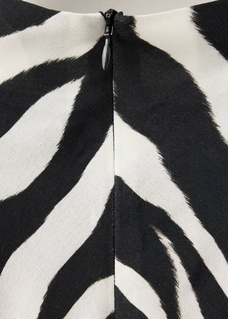 Zebra-print dress with flared sleeves — Black