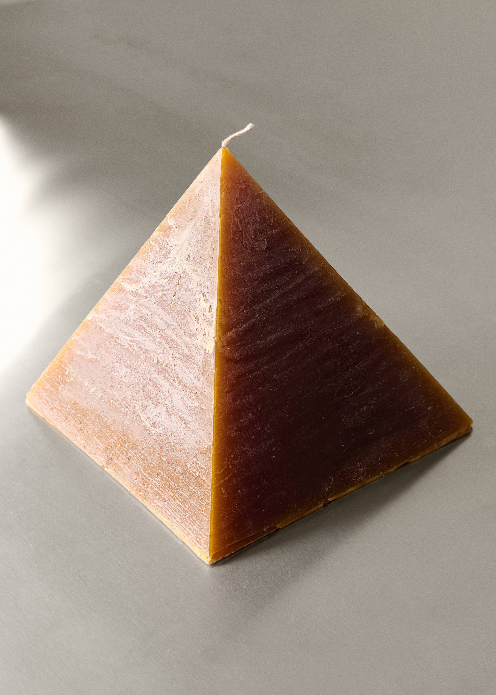 Pyramidljus - Allmän bild
