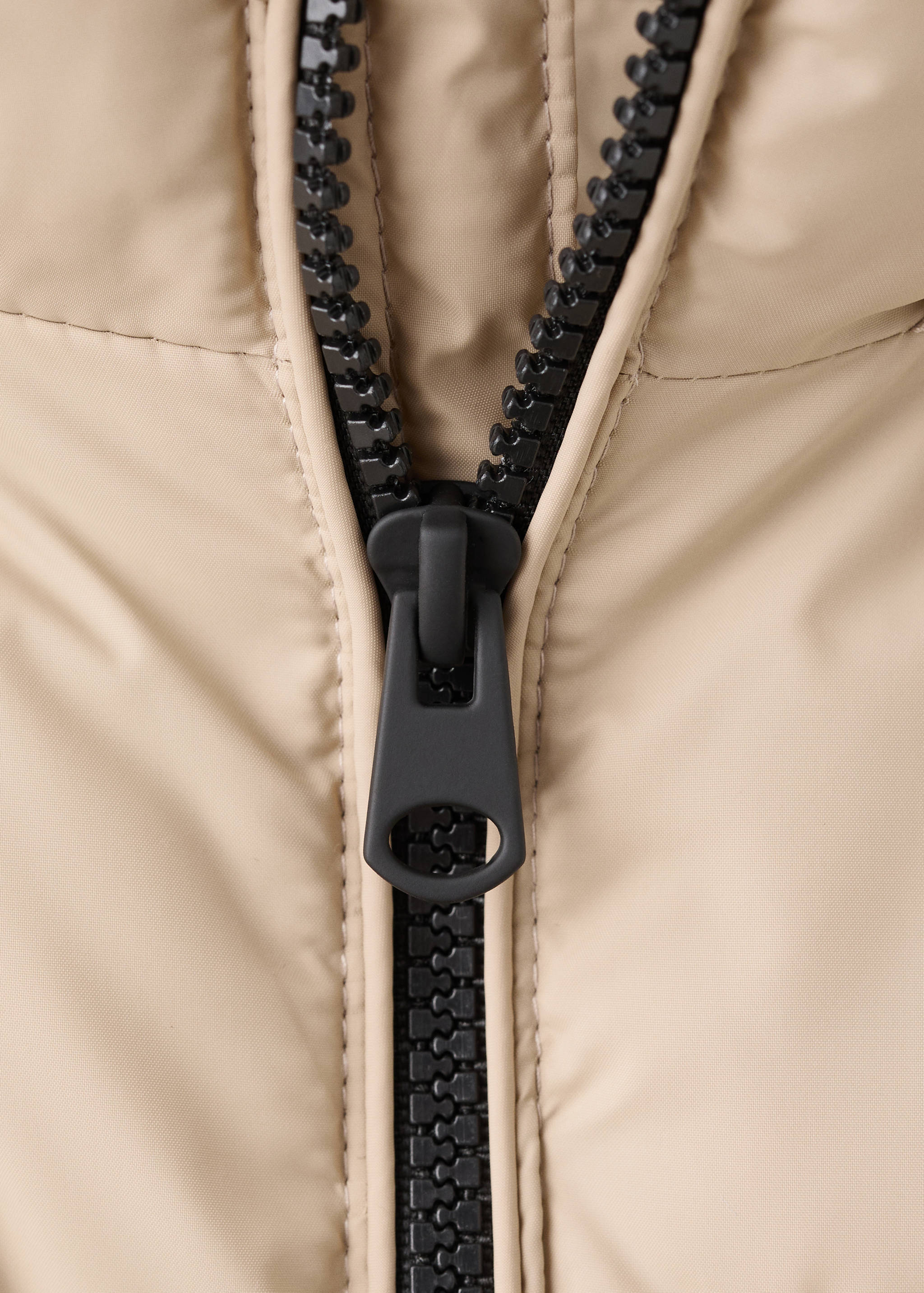 Anorak america - Details of the article 8