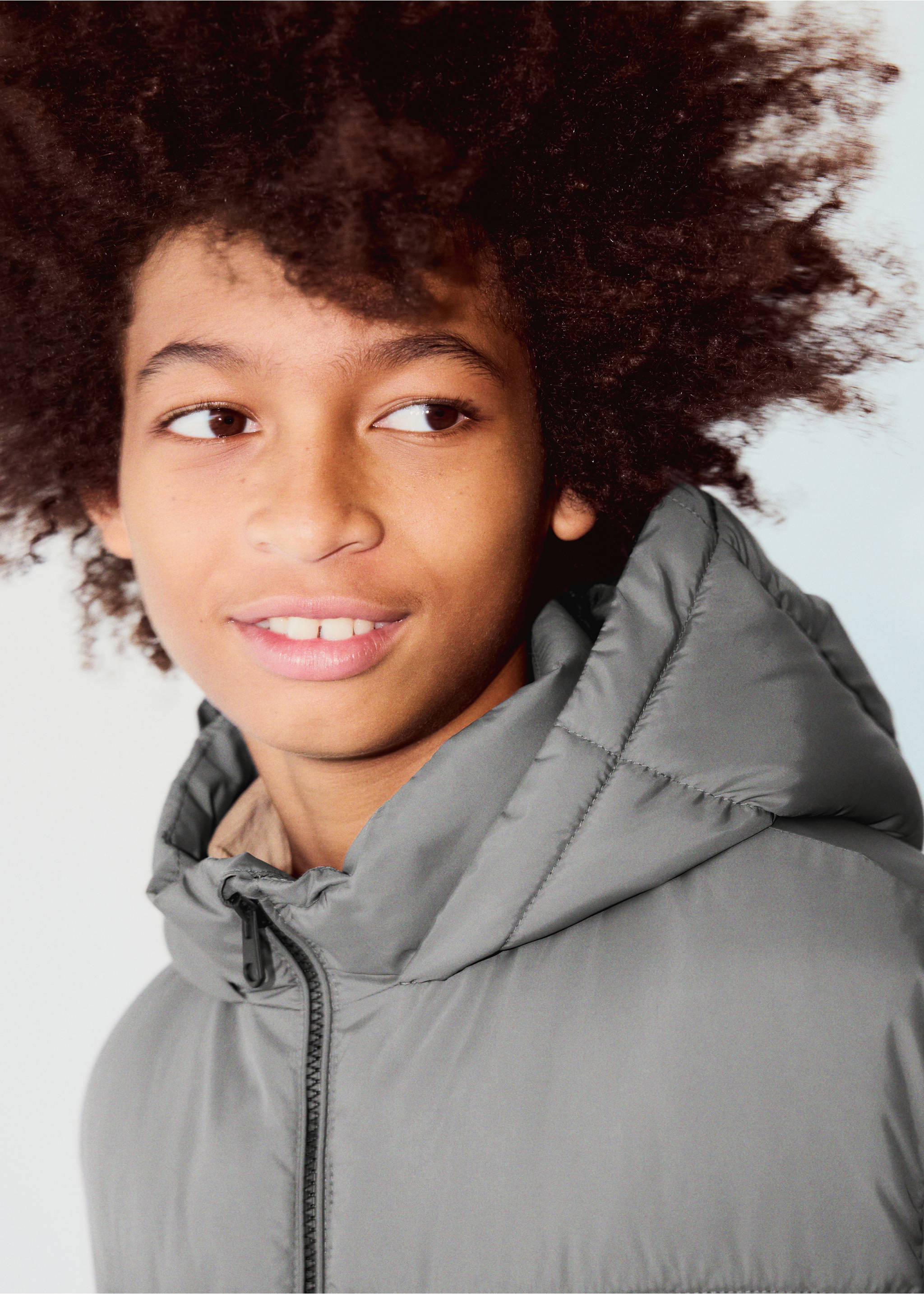 Hood puffer coat - Details of the article 1, Medium Brown. Ref: 37045972-00.